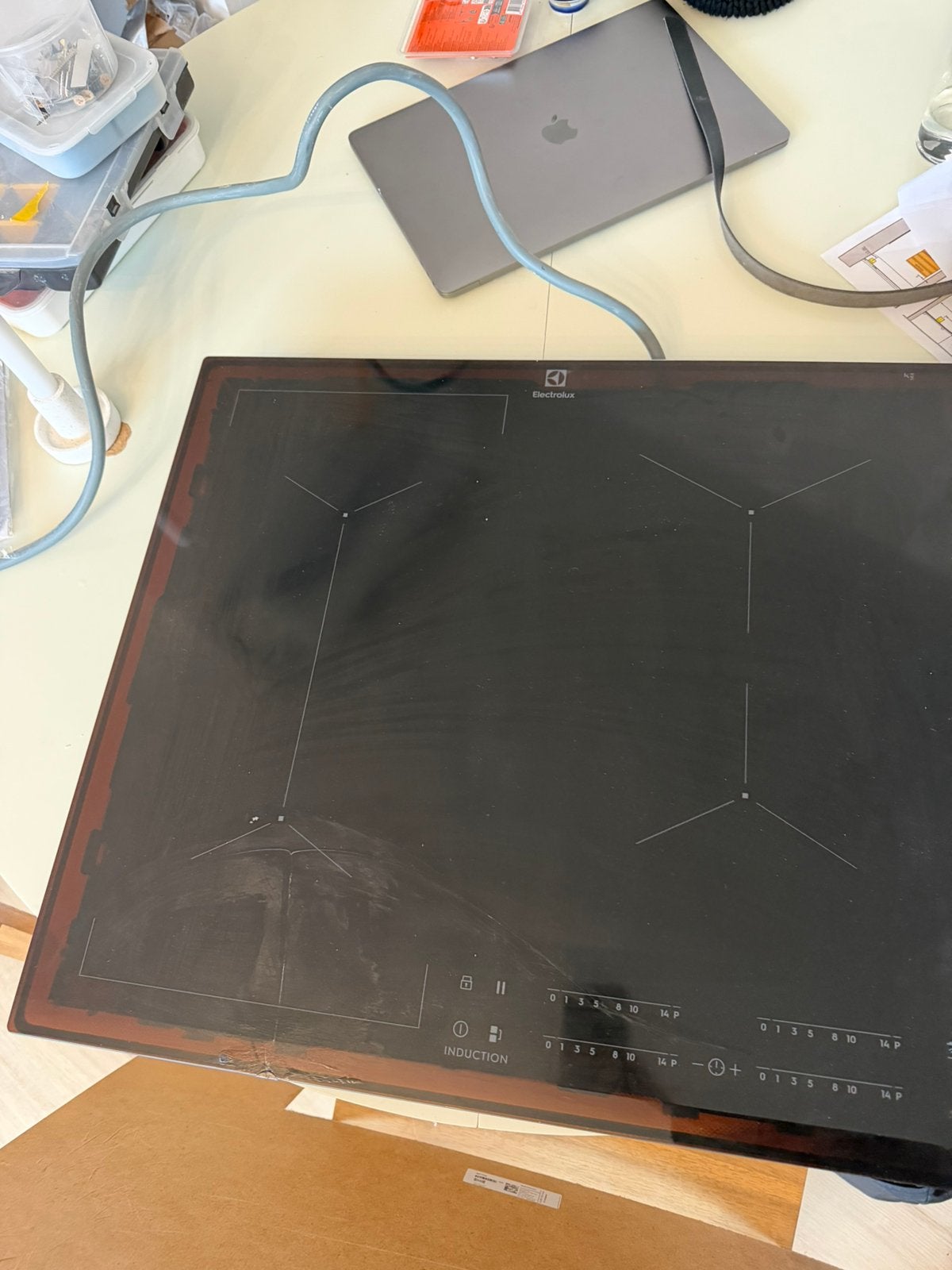 Electrolux Inductiekookplaat CIV634 - Werkt 100%, barst glas, Witgoed en Apparatuur, Ophalen, Inbouw, Inductie, 4 kookzones