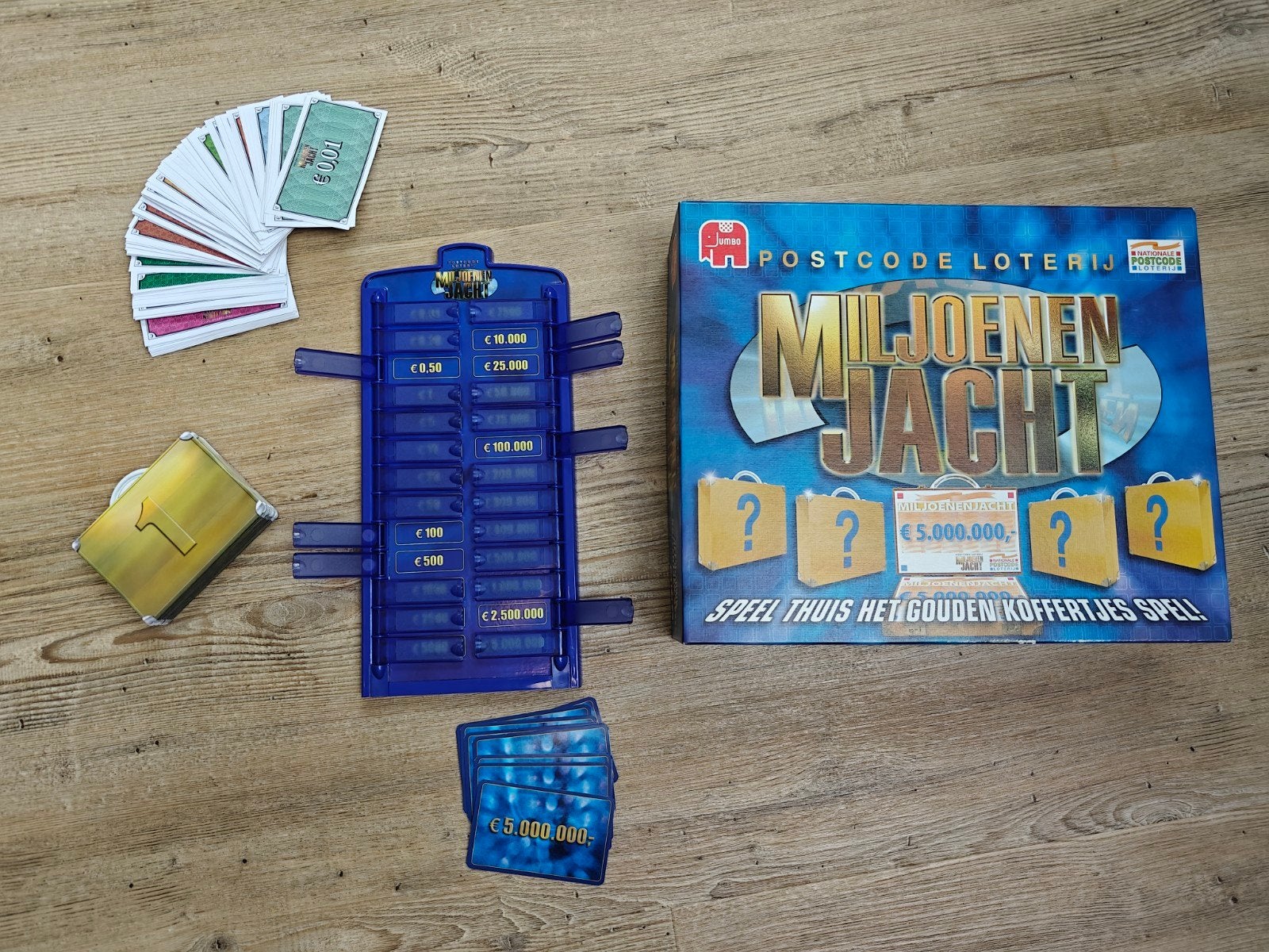 Miljoenenjacht Bordspel, Drie of vier spelers, Ophalen, Zo goed als nieuw, Jumbo