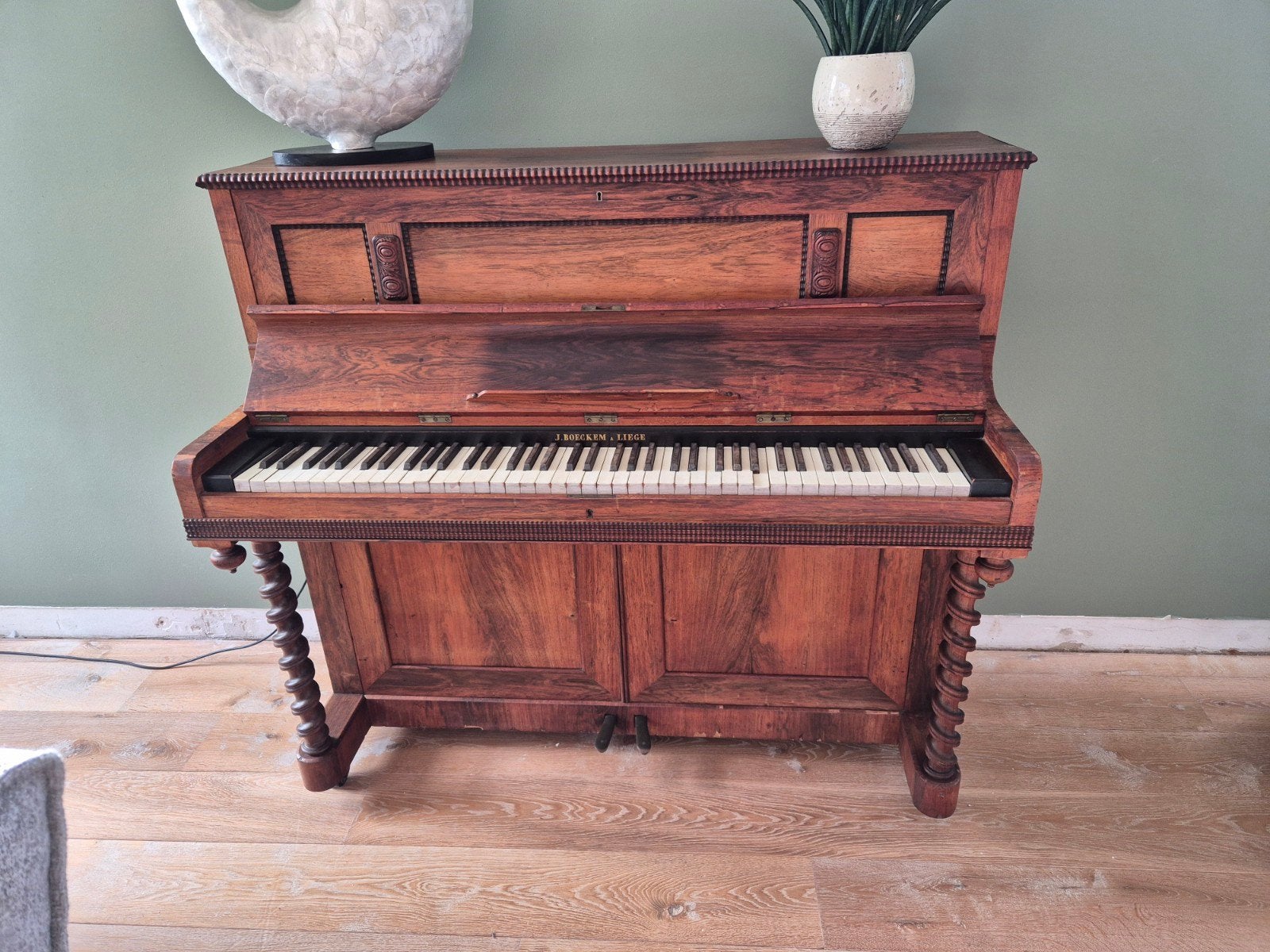 antieke piano, Ophalen