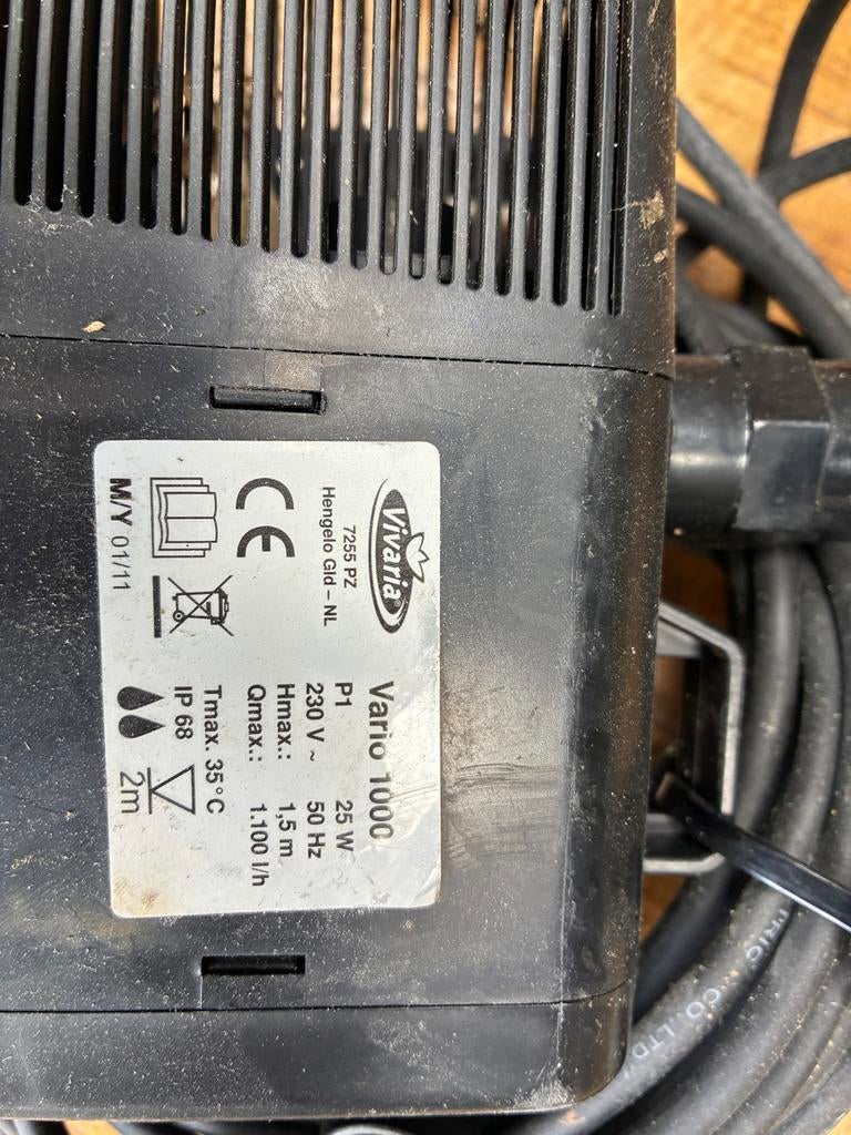 Vivaria Vario 1000  vijverpomp - 1100 l/u, Ophalen of Verzenden, Gebruikt, Vijverpomp