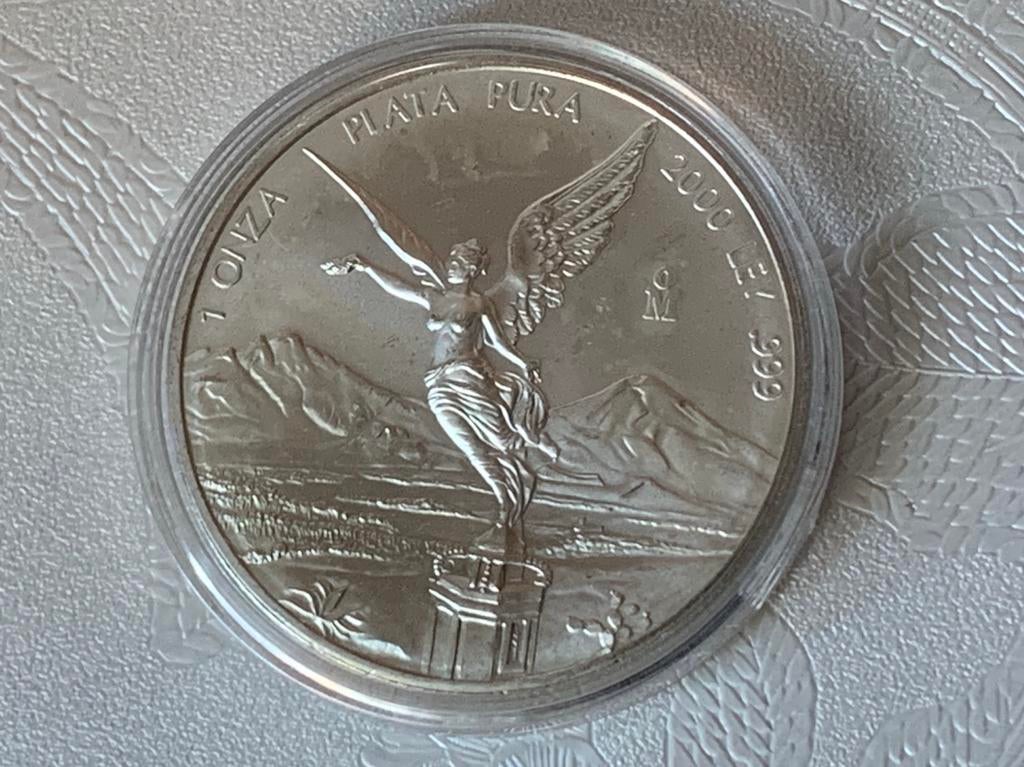 Libertad 1 zilveren 1 oz munt uit 2000 schaars jaar, Postzegels en Munten, Munten | Amerika, Ophalen of Verzenden, Zuid-Amerika