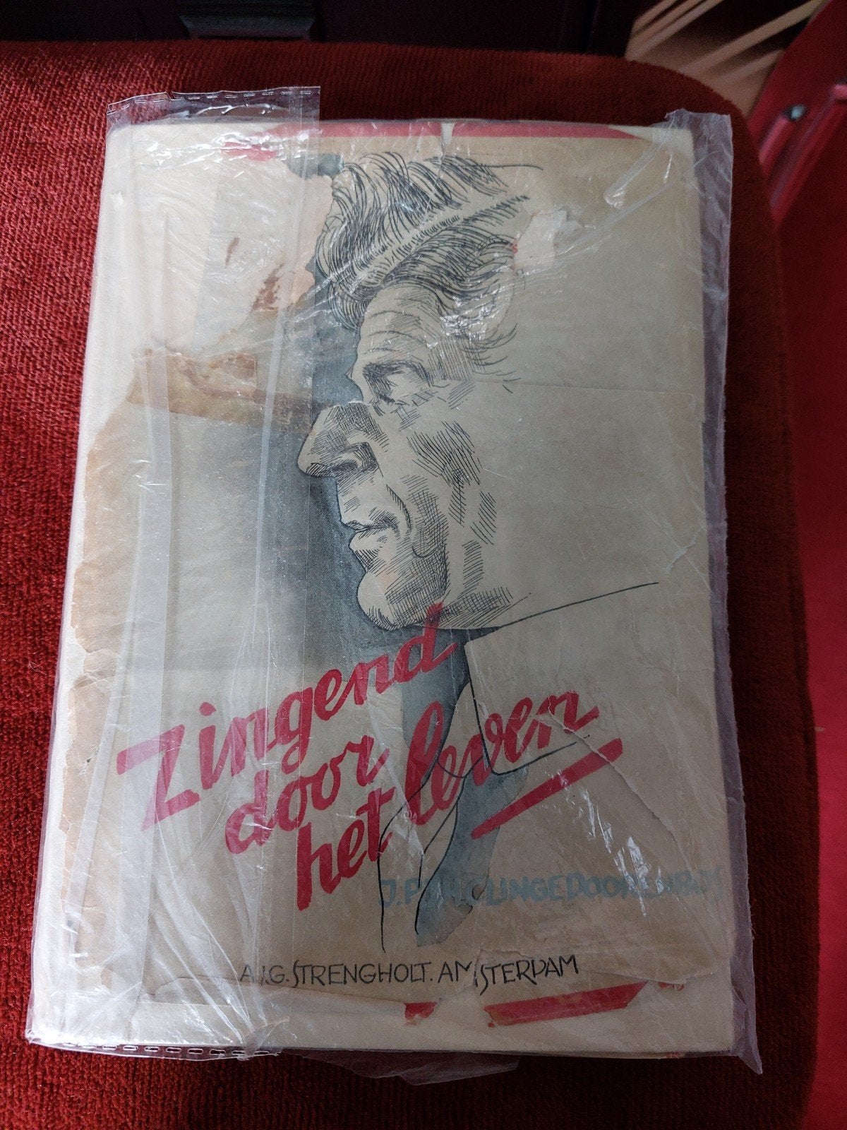Zingend door het leven - Clinge Doorenbos, Ophalen of Verzenden, Gelezen, Nederland