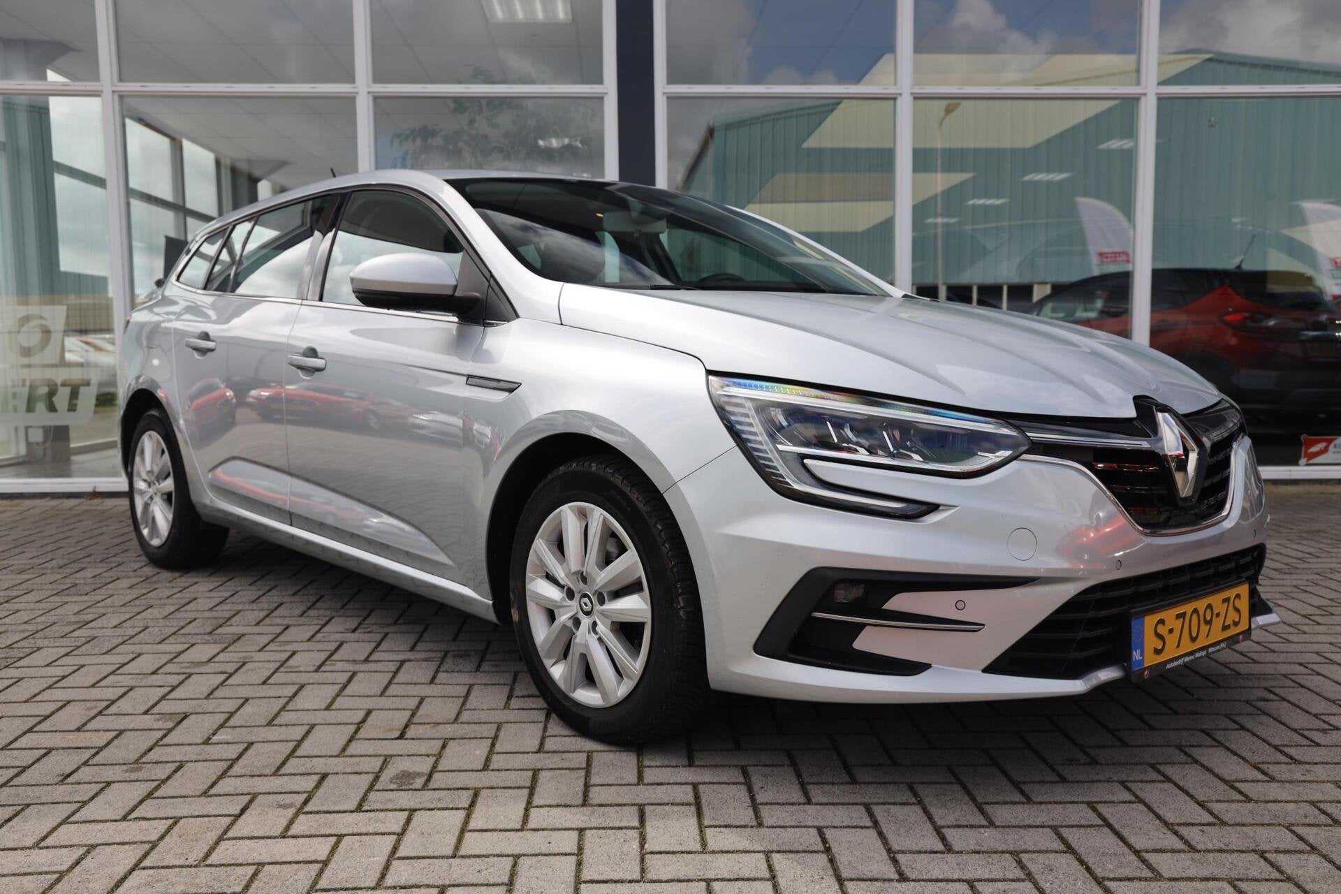 Renault Megane Estate 1.3 TCe 140 Equilibre|Navi|Cruise|PDC|, Auto's, Renault, Voorwielaandrijving, Gebruikt, Euro 6, 4 cilinders
