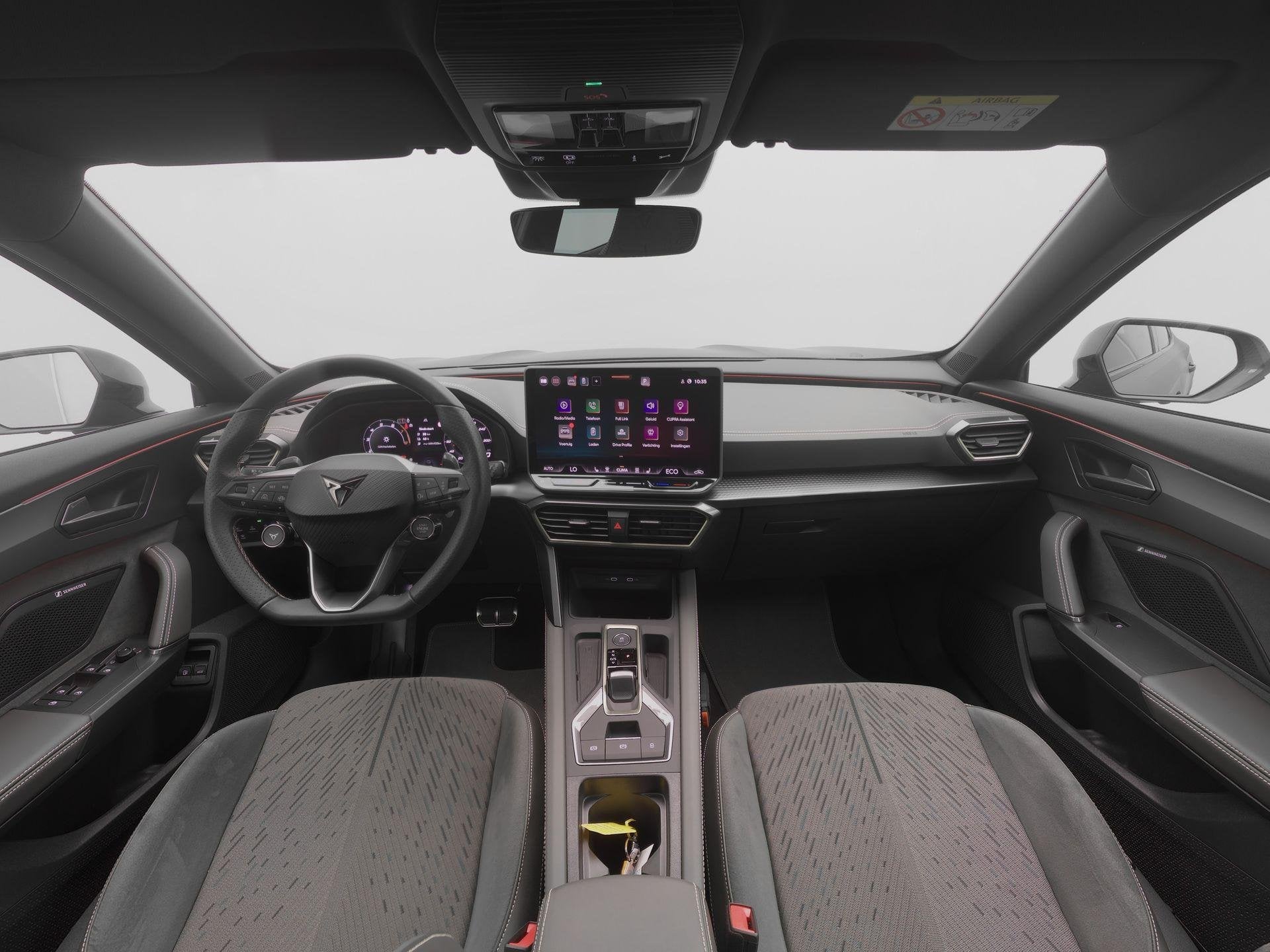 CUPRA Formentor 1.5 TSI e-Hybrid 272pk VZ Tribe Edition | Tr, Auto's, Euro 6, 4 cilinders, Formentor, 150 min