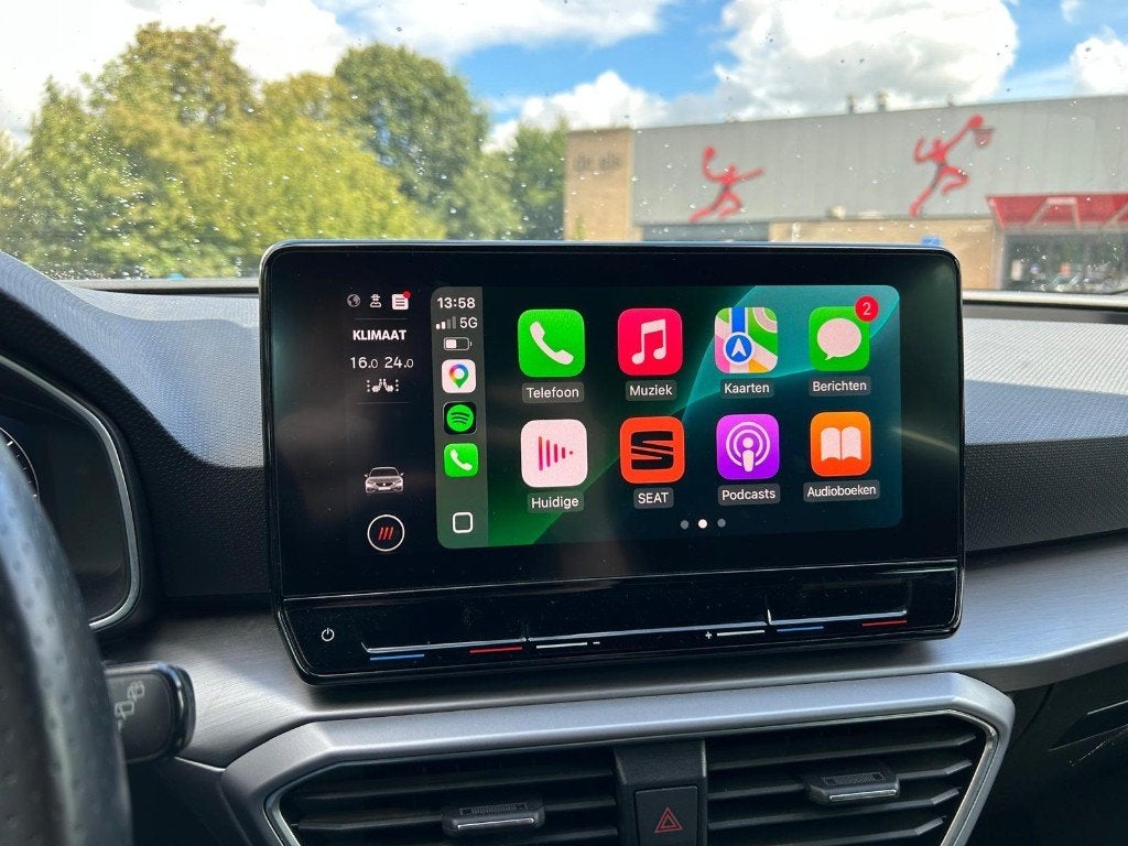 Seat Leon 1.5 TSI FR-line NAP Keyless/Carplay/Leder, Voorwielaandrijving, 1498 cc, 4 cilinders, 150 pk