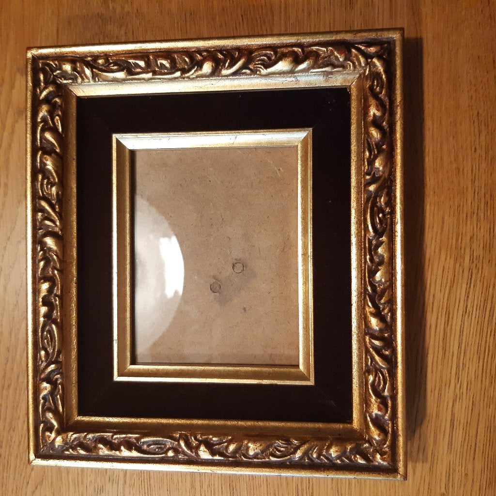 Antieke goud vergulde Barok fotolijst, zwart fluwelen inzet., Ophalen of Verzenden, Gebruikt