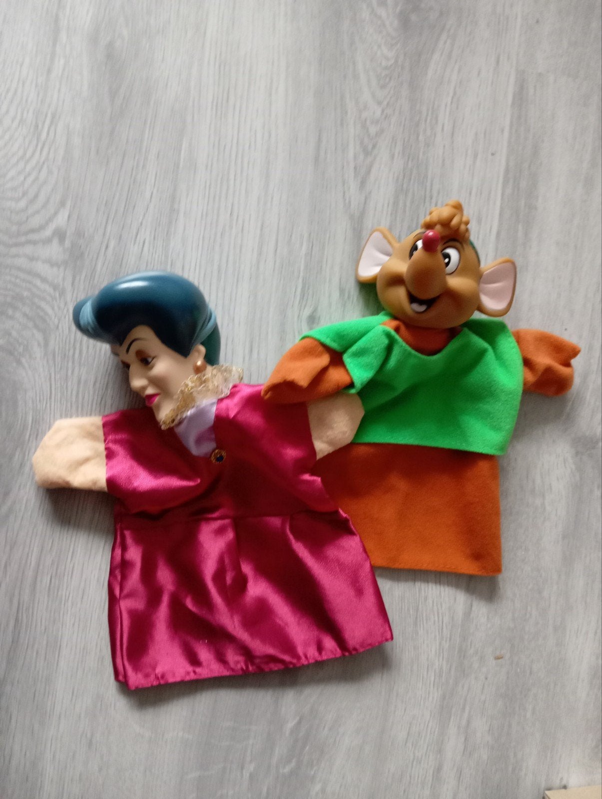 Poppenkastpoppen Assepoester: Stiefmoeder & Muis, Ophalen of Verzenden, Zo goed als nieuw