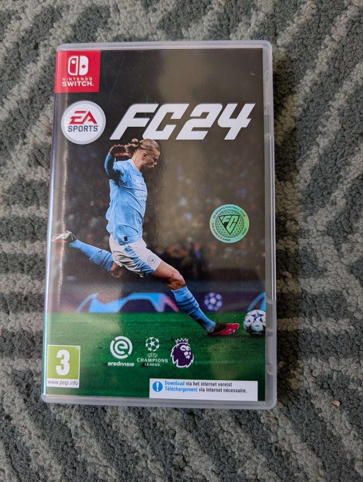 FC24 Nintendo Switch - Zo goed als nieuw, Ophalen, Online, 1 speler, Zo goed als nieuw