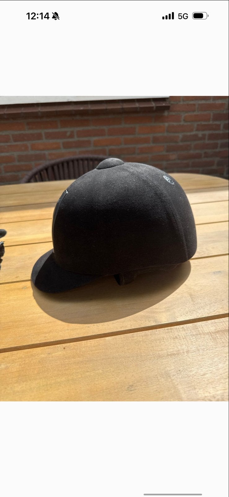 Gratis paardrij cap, Dieren en Toebehoren, Ophalen, Zo goed als nieuw
