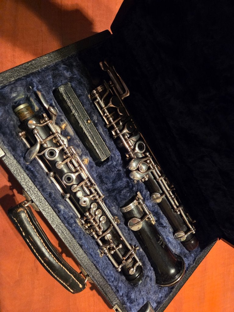 Cabart Paris hobo – Recent geserviced-Half-auto met lage Bes, Muziek en Instrumenten, Ophalen, Gebruikt, Met koffer