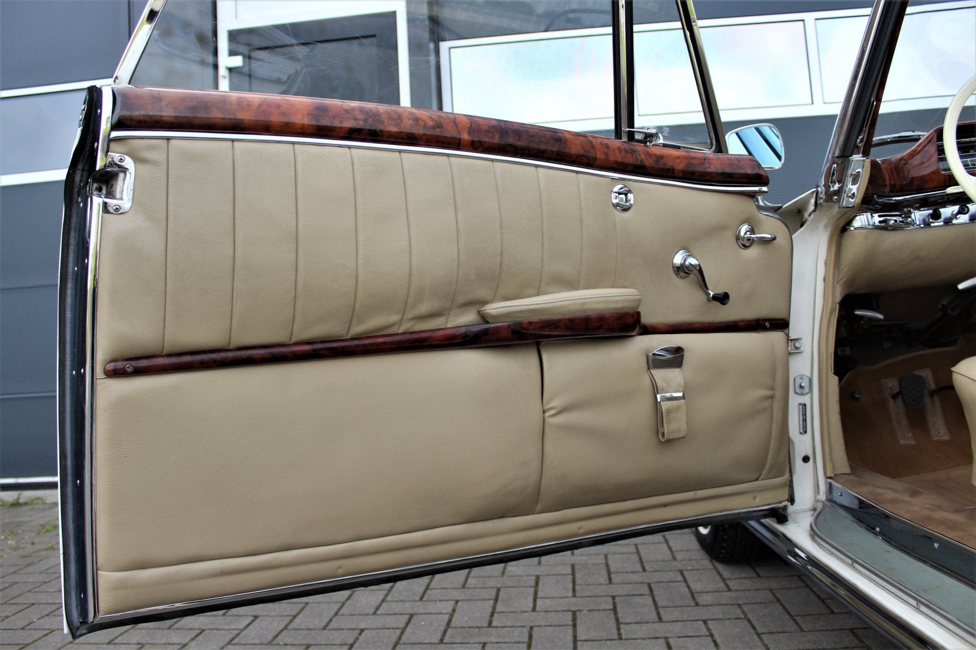 Mercedes-Benz S-Klasse 220SE W128 Ponton Cabriolet, foto 12