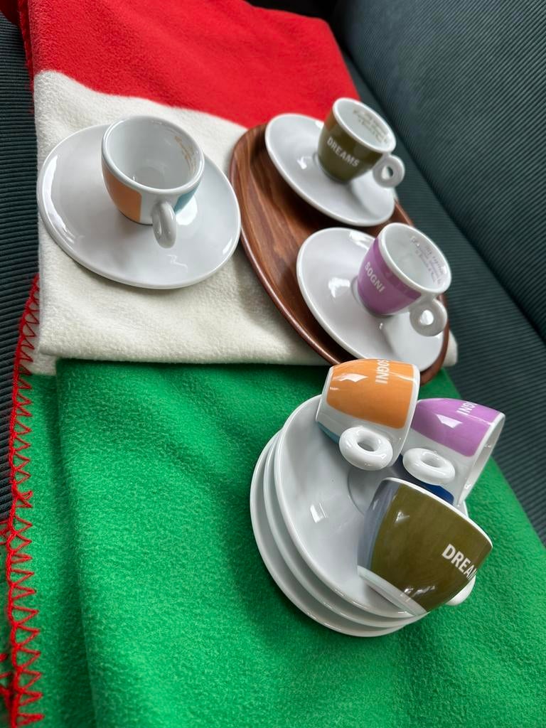 Illy Art Collection 6x Espresso Kopjes-Francesco Bonami, Huis en Inrichting, Keuken | Servies, Ophalen, Nieuw, Overige stijlen