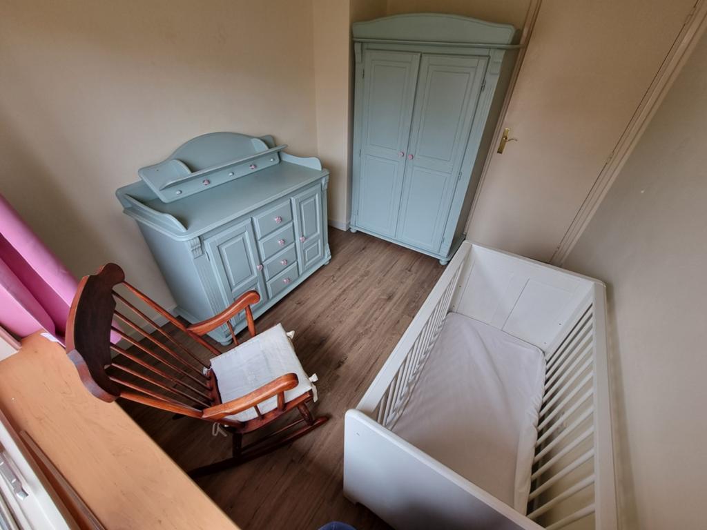 Complete babykamer: commode, kledingkast en ledikant, Kinderen en Baby's, Kinderkamer | Complete kinderkamers, Ophalen, Zo goed als nieuw