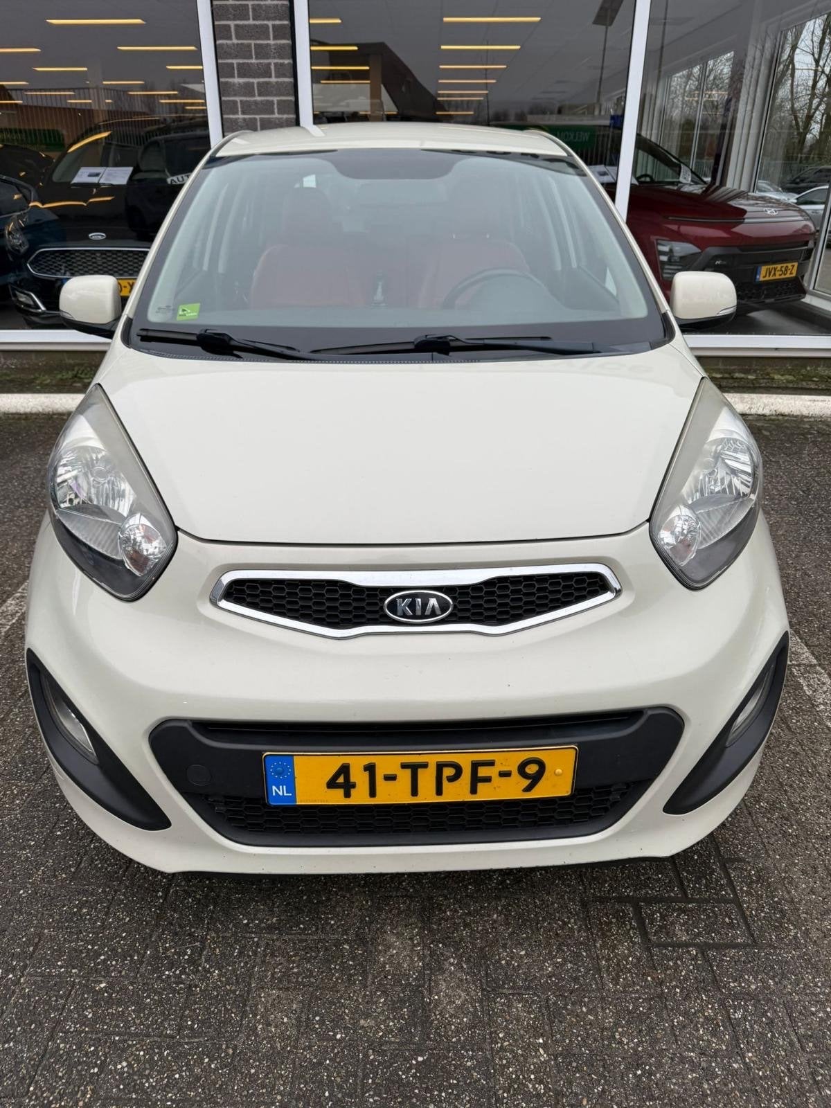 Kia Picanto 1.2 Cvvt 5-DRS 2012 Beige, Auto's, 4 cilinders, 400 kg, Beige, Origineel Nederlands