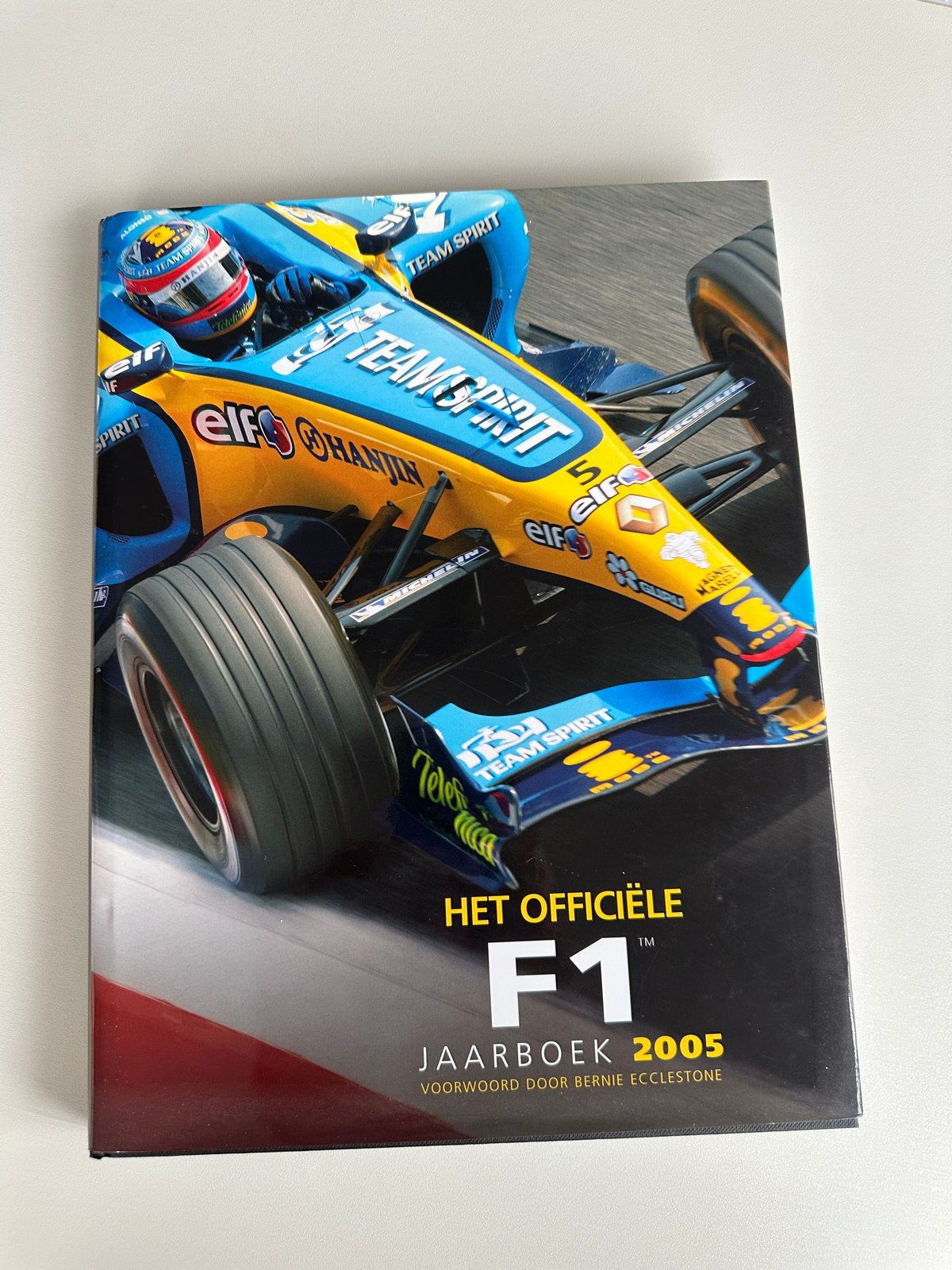 Het Officiële F1 Jaarboek 2005 - Voorwoord Bernie Ecclestone, Ophalen, Zo goed als nieuw, Algemeen