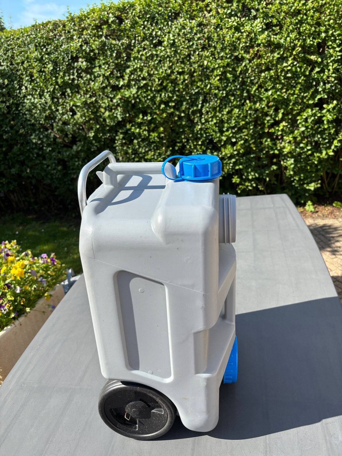 Vuilwater jerrycan op wielen - Ideaal voor camper/caravan, Ophalen, Gebruikt
