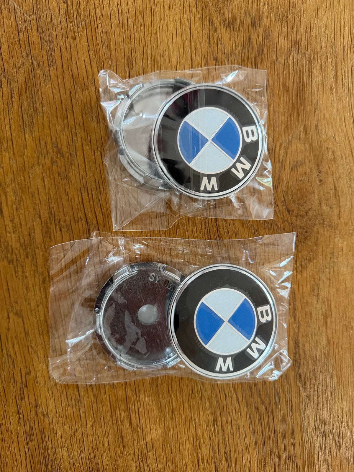 Nieuwe BMW M-logo wieldop emblemen (set van 2), Ophalen of Verzenden, Nieuw