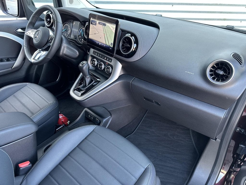 Mercedes-Benz EQT Tourer 200 L2 Advanced Plus 7-Persoons 45, Auto's, Bestelauto's, Automatische klimaatregeling, Gebruikt, Zwart