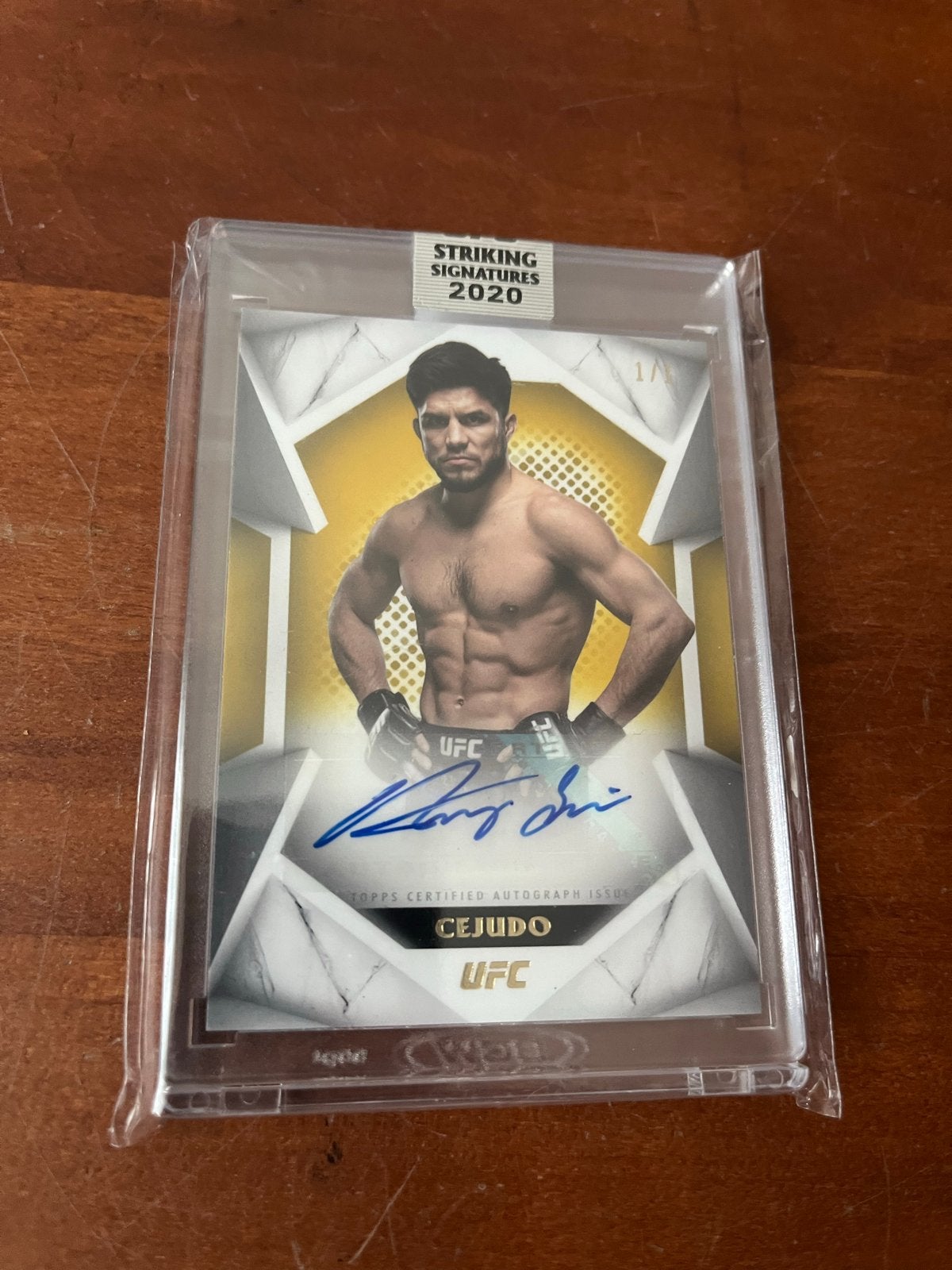 Henry Cejudo 1/1 Autograph UFC Topps Kaart, Ophalen of Verzenden, Zo goed als nieuw