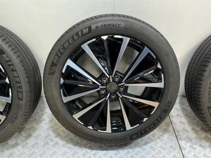 Velgen set + banden van een Citroen DS4, Auto-onderdelen, Banden en Velgen, 12 maanden garantie, Gebruikt, -, -