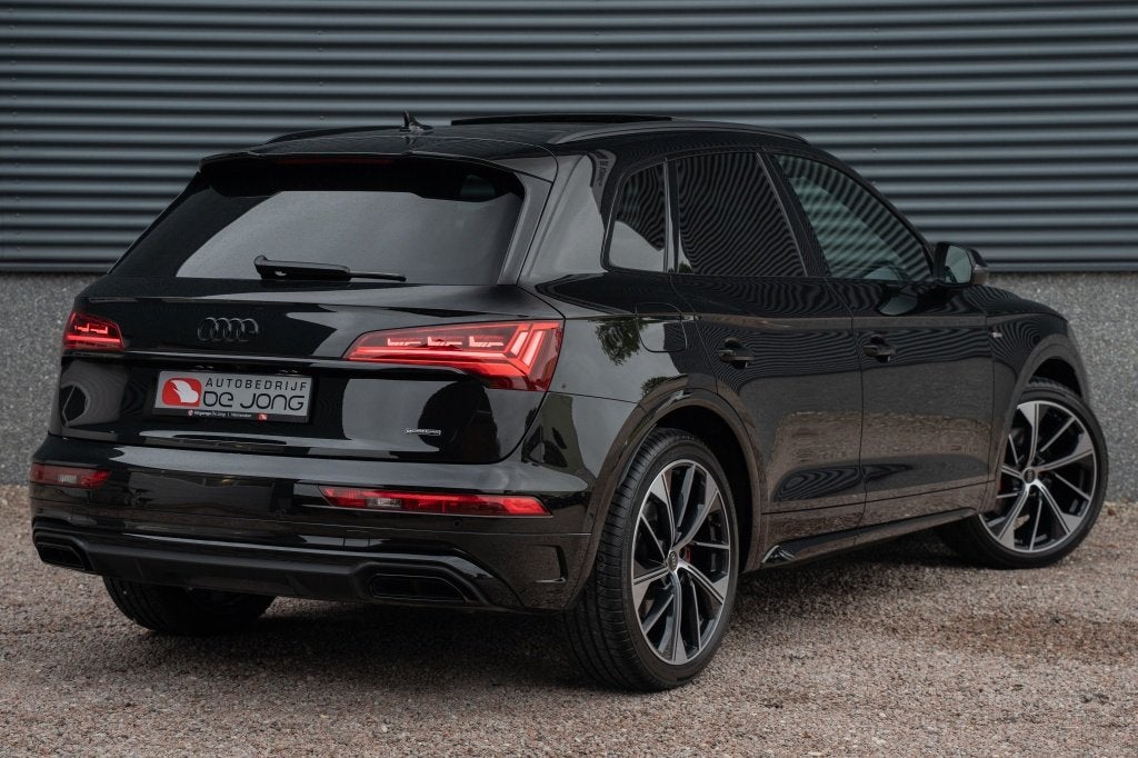 Audi Q5 50 TFSIe Competition 300PK | Luchtv | RS-Stoelen | P, Auto's, Automaat, 14 kWh, Gebruikt, 4 cilinders