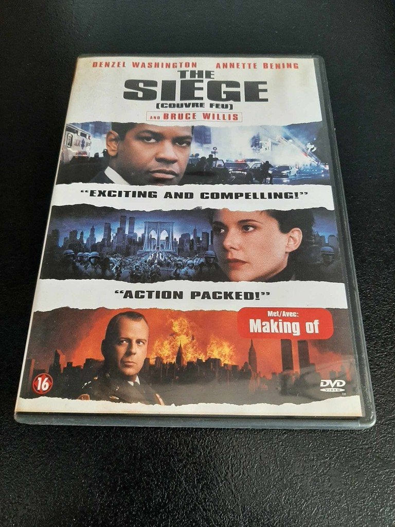 The siege, Denzel Washington, Bruce Willis, Tony Shalhoub!, Vanaf 16 jaar, Ophalen of Verzenden, Gebruikt, Actiethriller