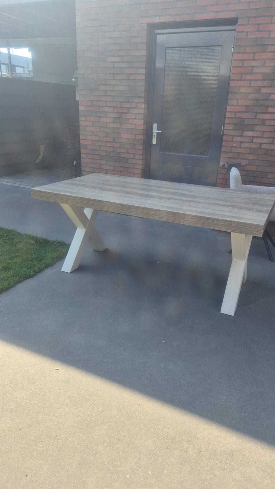 Elegante eettafel met X-poten - Zo goed als nieuw, Huis en Inrichting, Tafels | Eettafels, Ophalen, Gebruikt, 50 tot 100 cm, Vijf personen of meer