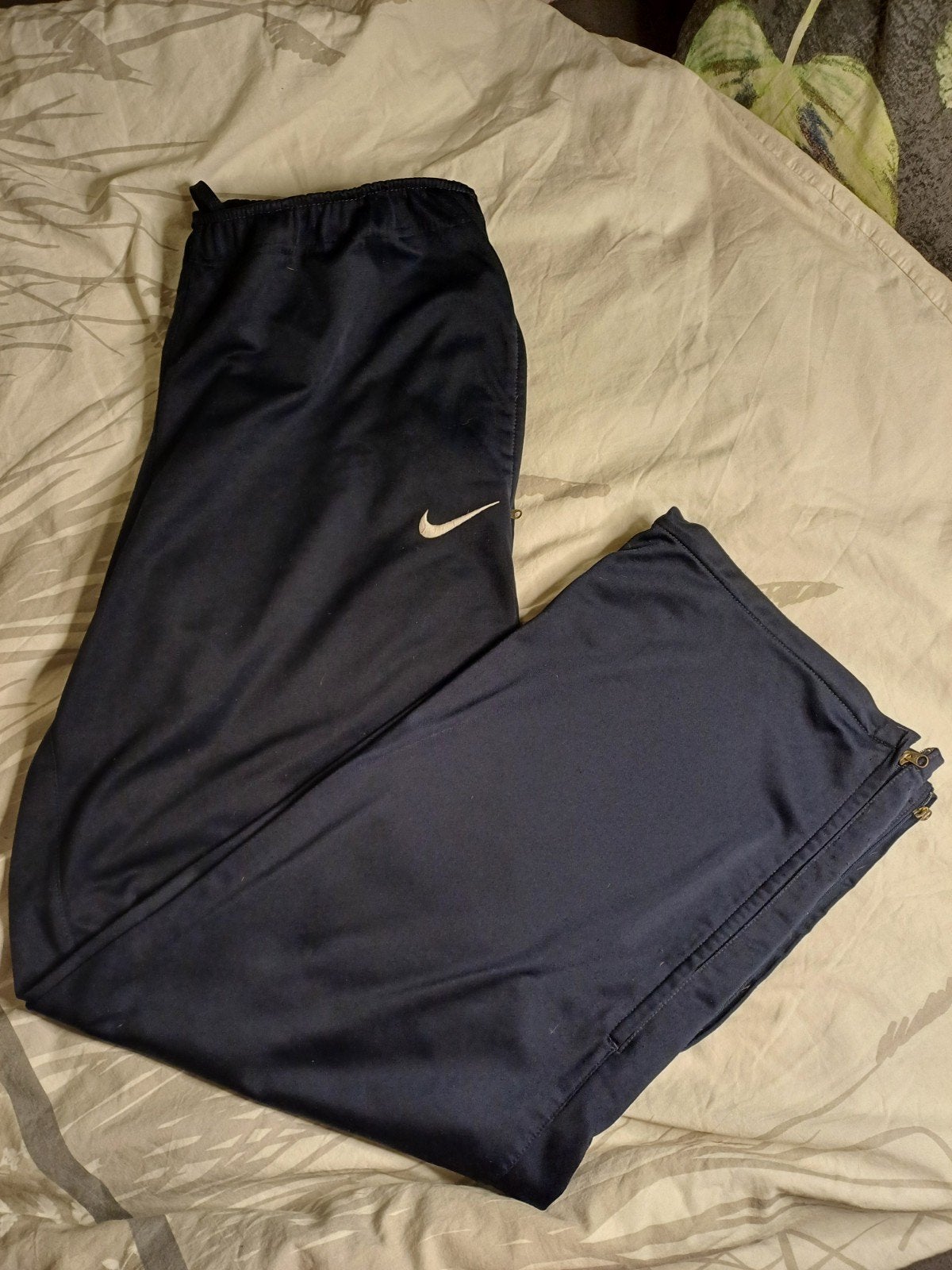 Nike trainingsbroek donkerblauw XL met wijde pijpen, Blauw, Maat 46/48 (XL) of groter, Nike, Ophalen of Verzenden