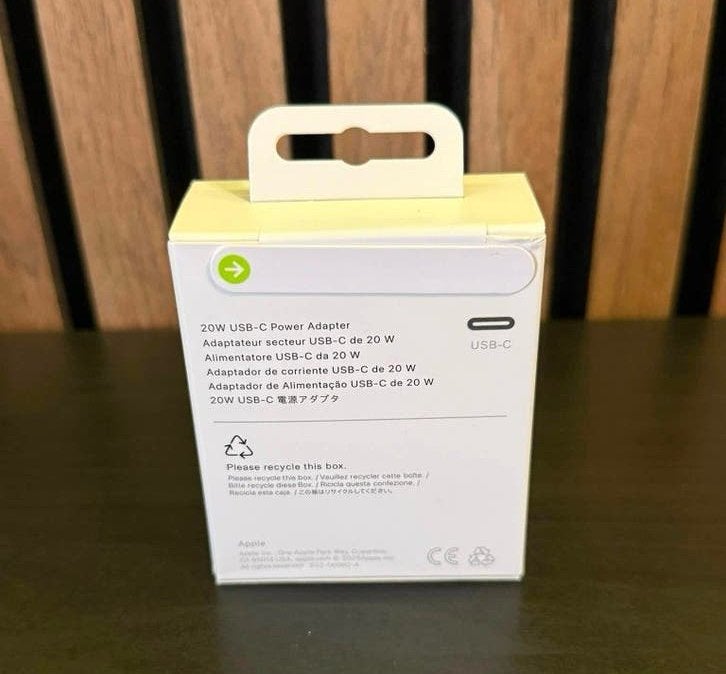 Originele Apple 20W USB-C Power Adapter, Telecommunicatie, Mobiele telefoons | Telefoon-opladers, USB-C, Adapter, Nieuw, Universeel