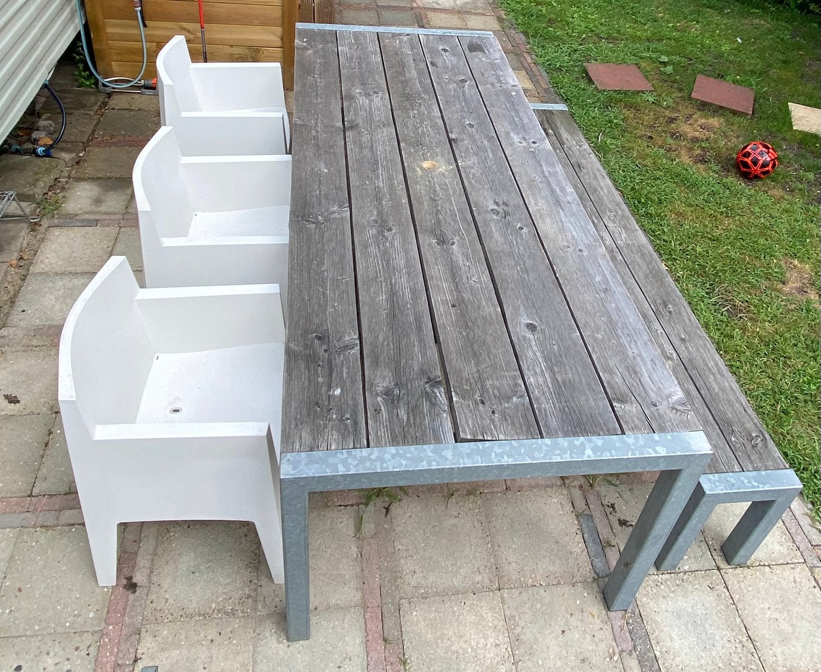 Tuinset met bank en 6 originele starck triade stoelen, Tuin en Terras, Ophalen, Gebruikt, 6 zitplaatsen, Hout