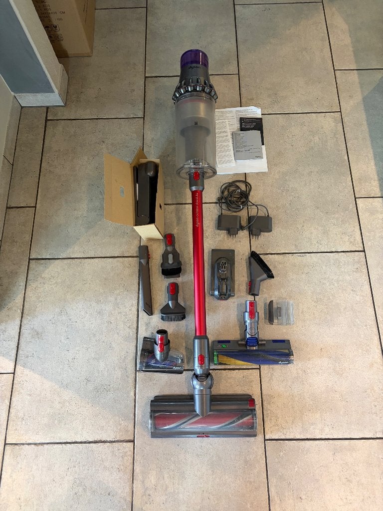 Dyson V15 Detect Absolute – complete set, Witgoed en Apparatuur, Stofzuigers, Ophalen, Zo goed als nieuw, Reservoir, Steelstofzuiger