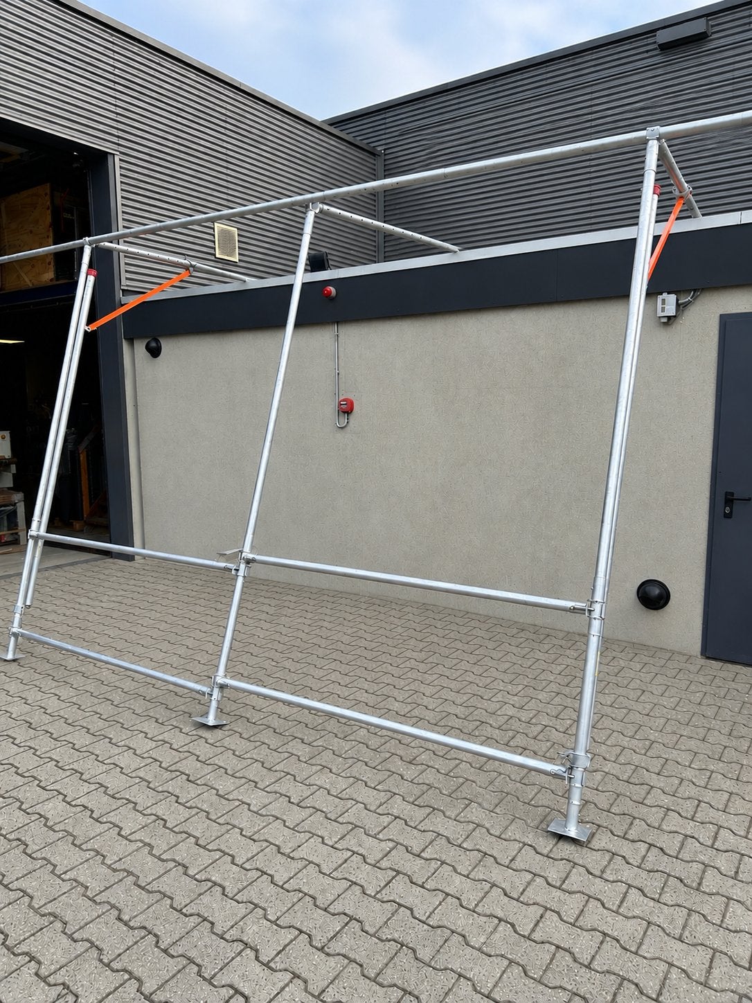 Doorwerktent / Steiger 6 meter breed, Doe-het-zelf en Verbouw, Ophalen, Gebruikt, Overige typen, 2 tot 5 meter
