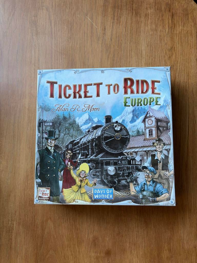 Ticket to Ride Europe - Zo goed als nieuw, 1x gespeeld, Ophalen of Verzenden, Zo goed als nieuw