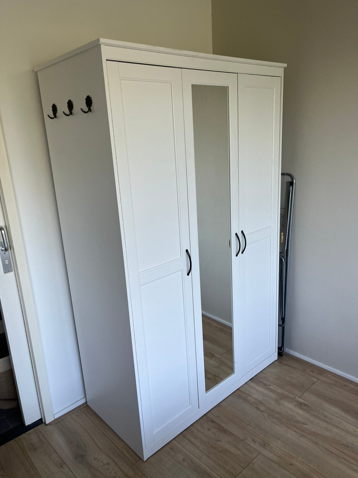IKEA Songesand kledingkast, Huis en Inrichting, Ophalen, 50 tot 100 cm, Zo goed als nieuw, 150 tot 200 cm