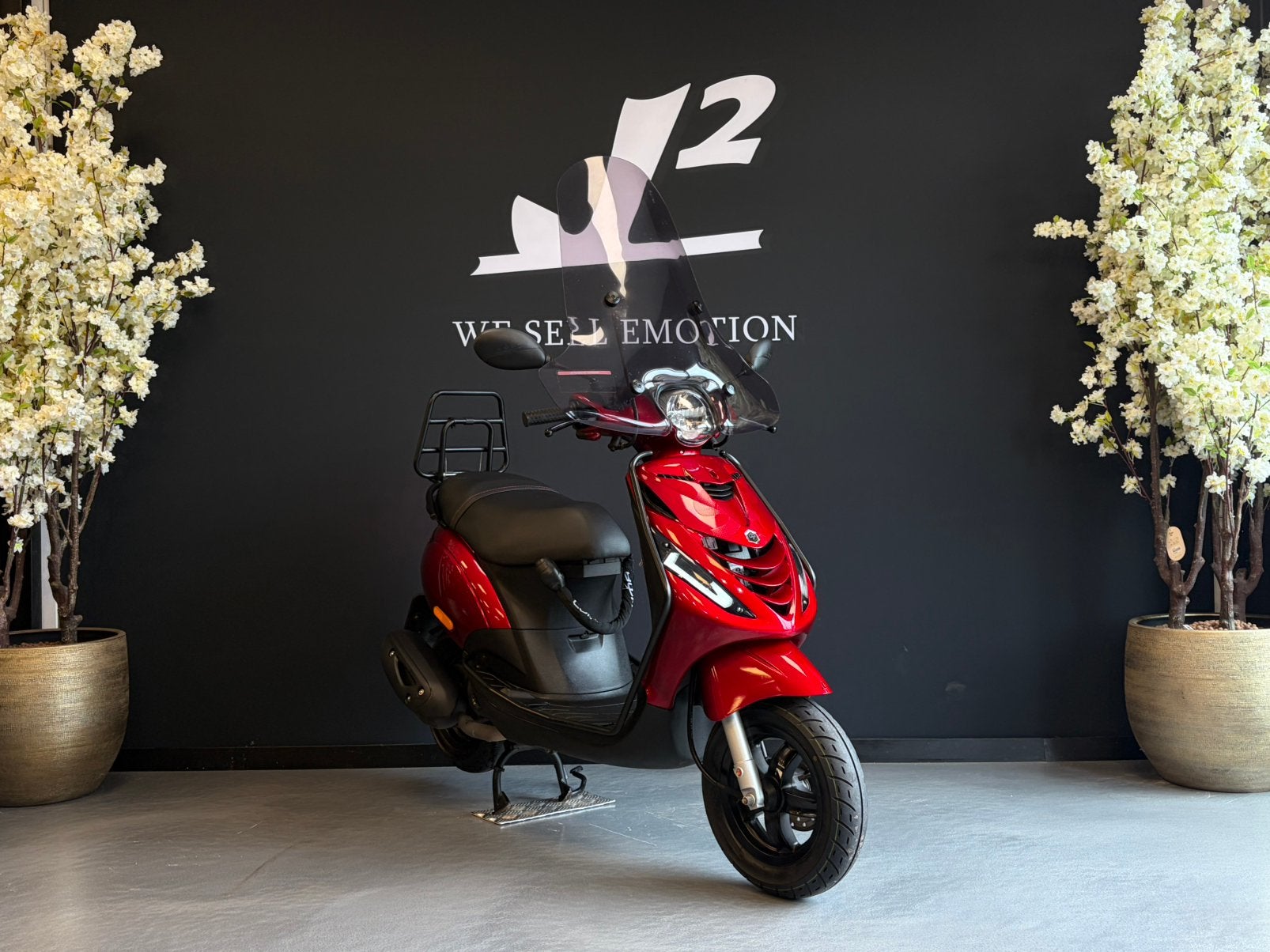 Piaggio Zip | Candy Red | Brom | 2023 | 5956 km
