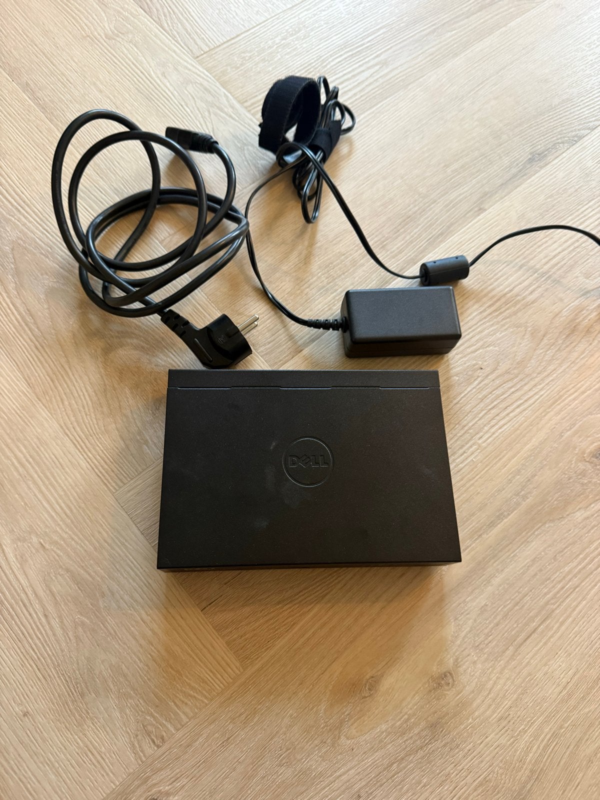 Dell SonicWall TZ300 Firewall/Router, Ophalen of Verzenden, Zo goed als nieuw, Router