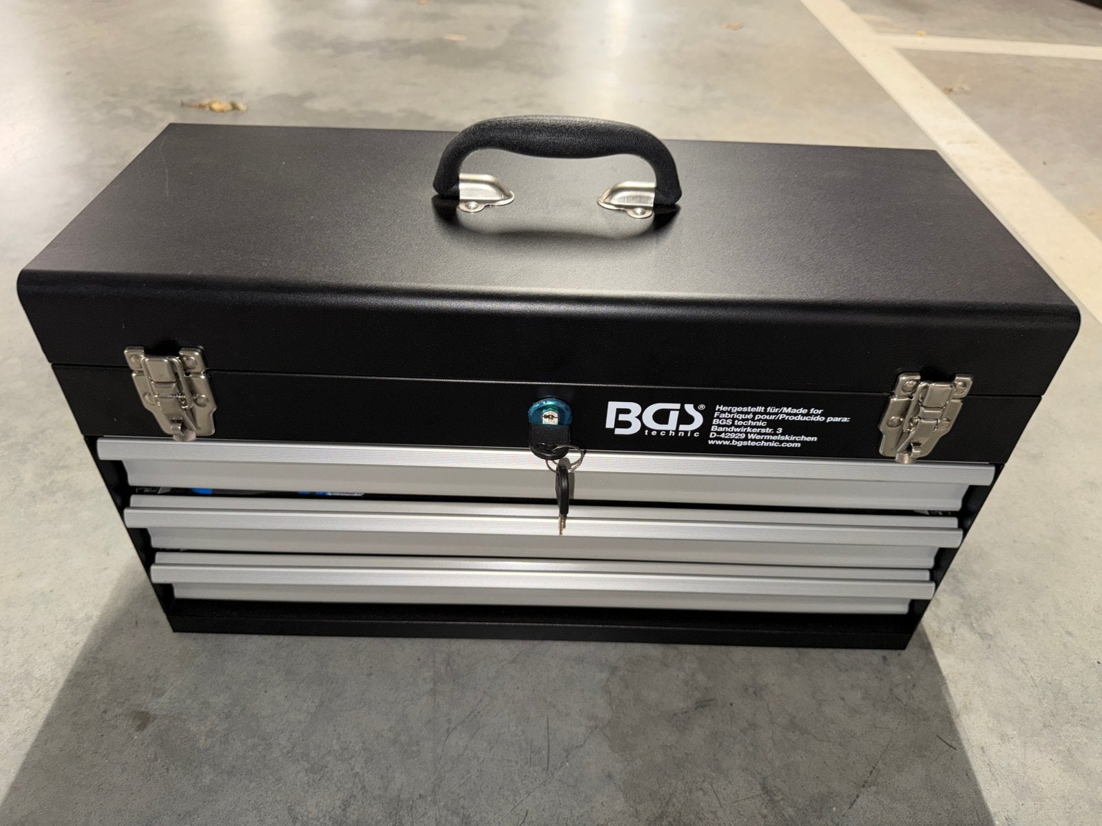 BGS 3318 Doppenkist, Ophalen, Gevuld, Zo goed als nieuw