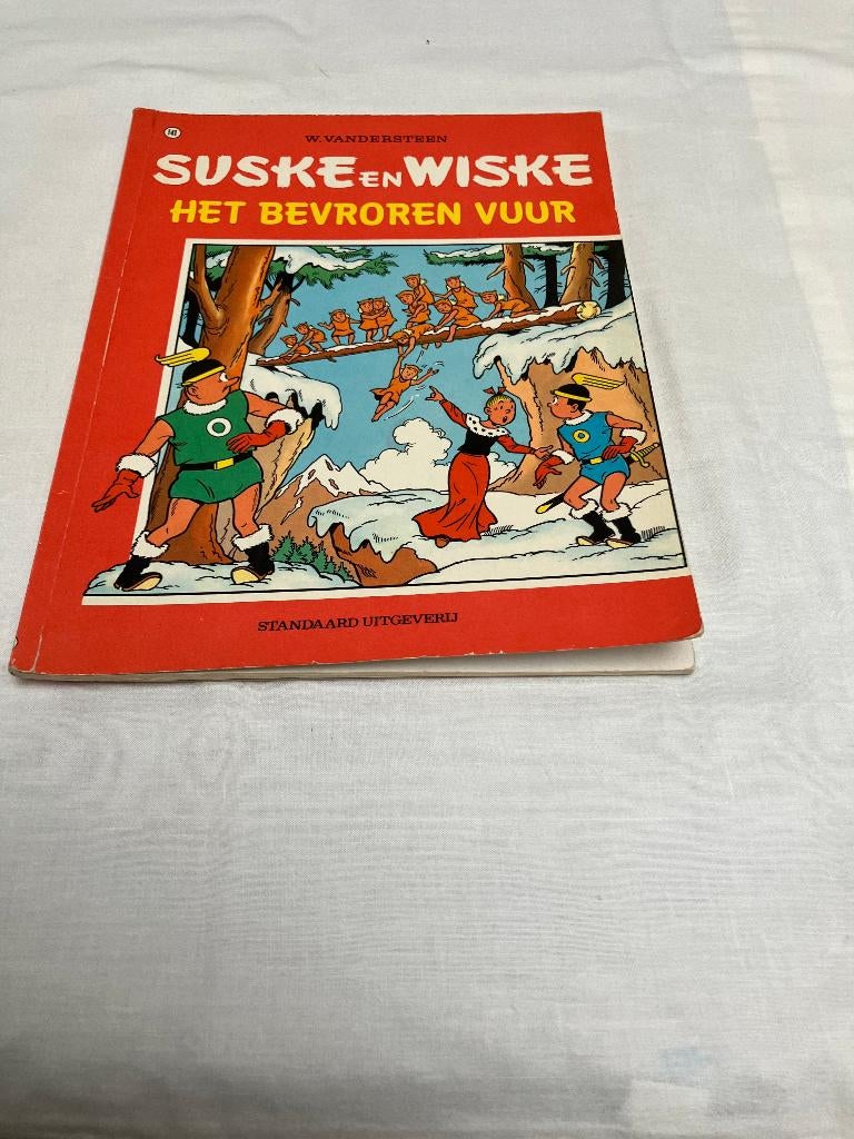 Suske en Wiske 141 Het Bevroren Vuur SC 1e druk/herdruk 1973, Boeken, Stripboeken, Gelezen, Willy Vandersteen, Eén stripboek, Ophalen of Verzenden