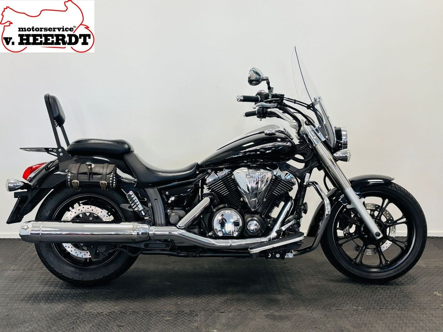 YAMAHA XVS 950 A MIDNIGHT STAR (bj 2009) 41,124 km, 2 cilinders, Chopper, Bedrijf, Onbekend