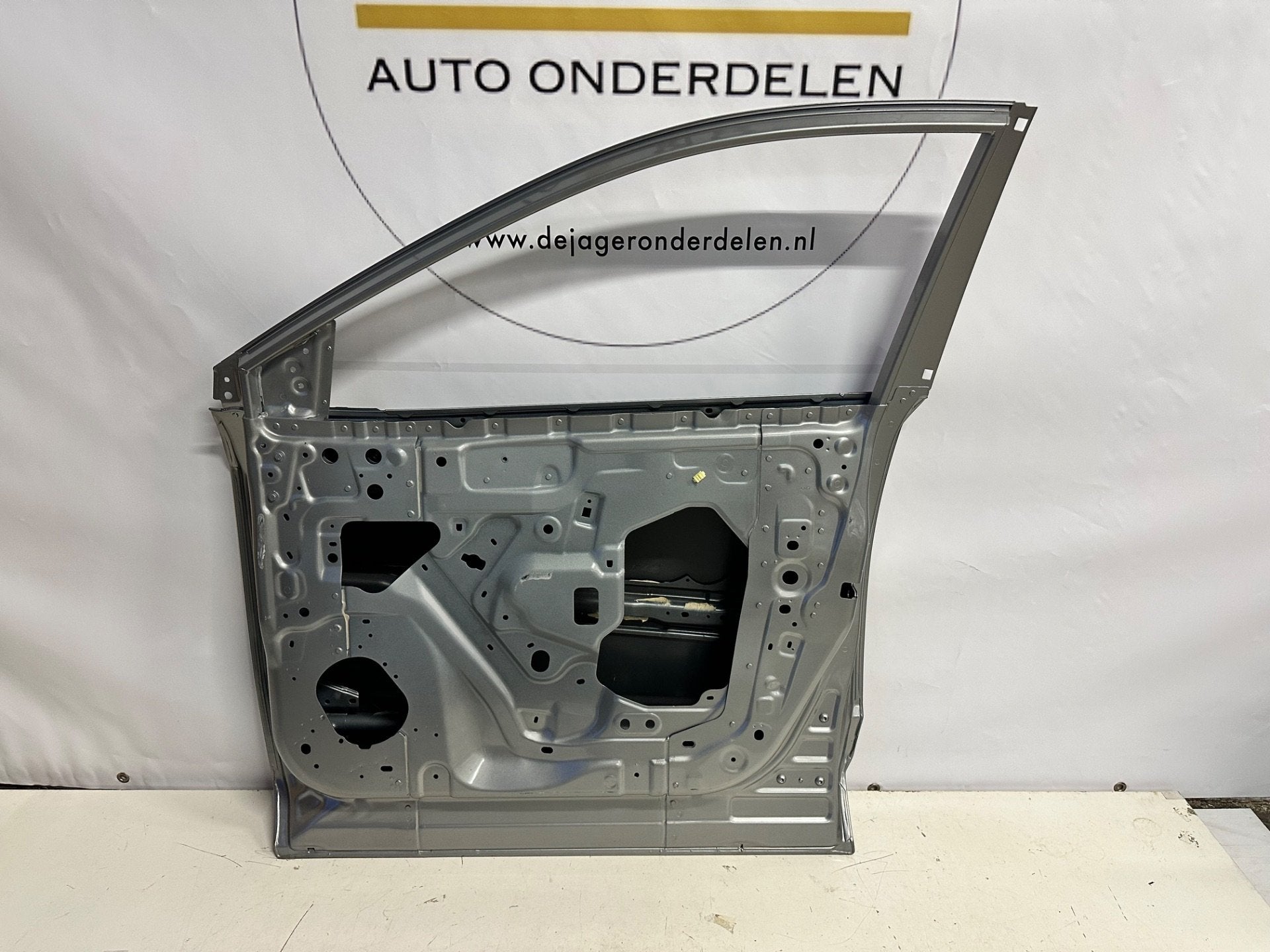 NISSAN QASHQAI J12 PORTIER DEUR ORIGINEEL RECHTSVOOR, Auto-onderdelen, Deur, Takashima 1-chome 1-1
220-8686  Yokohama, Ophalen of Verzenden