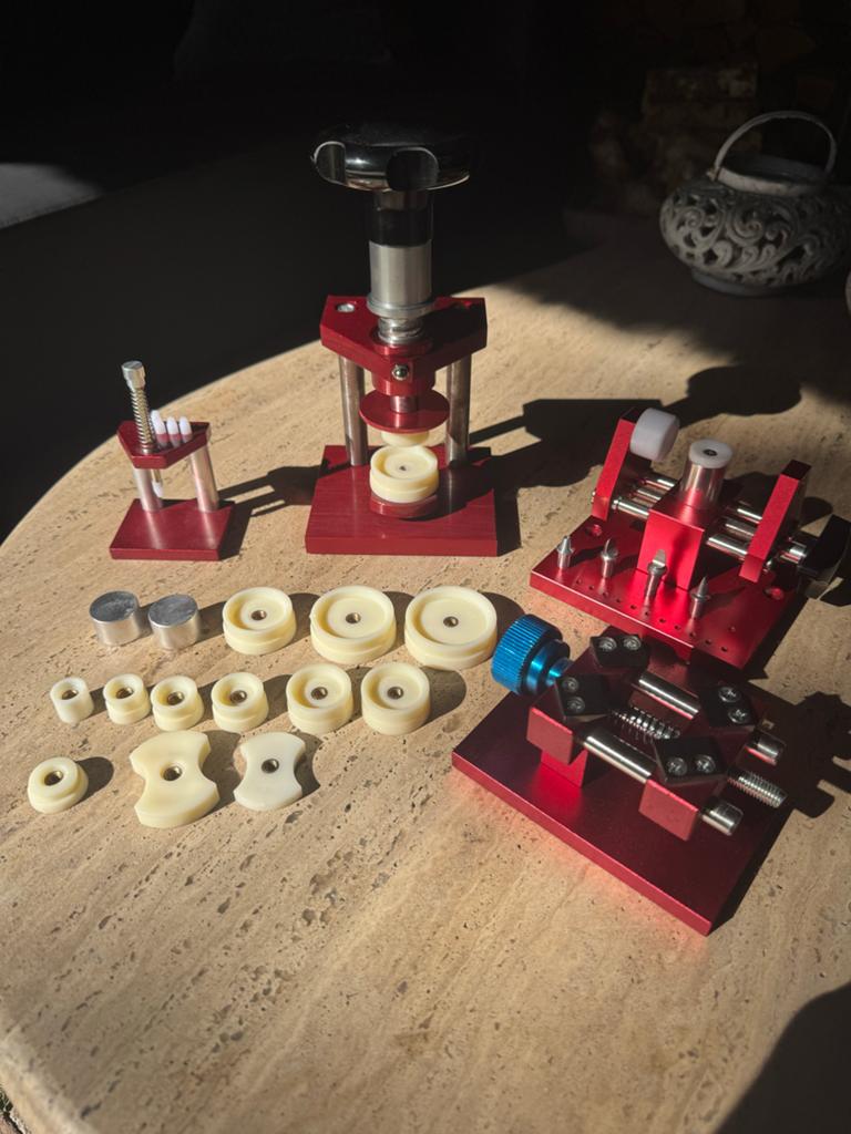 Horlogemaker gereedschap voor beginners, Ophalen of Verzenden, Staal, Overige merken, 1960 of later