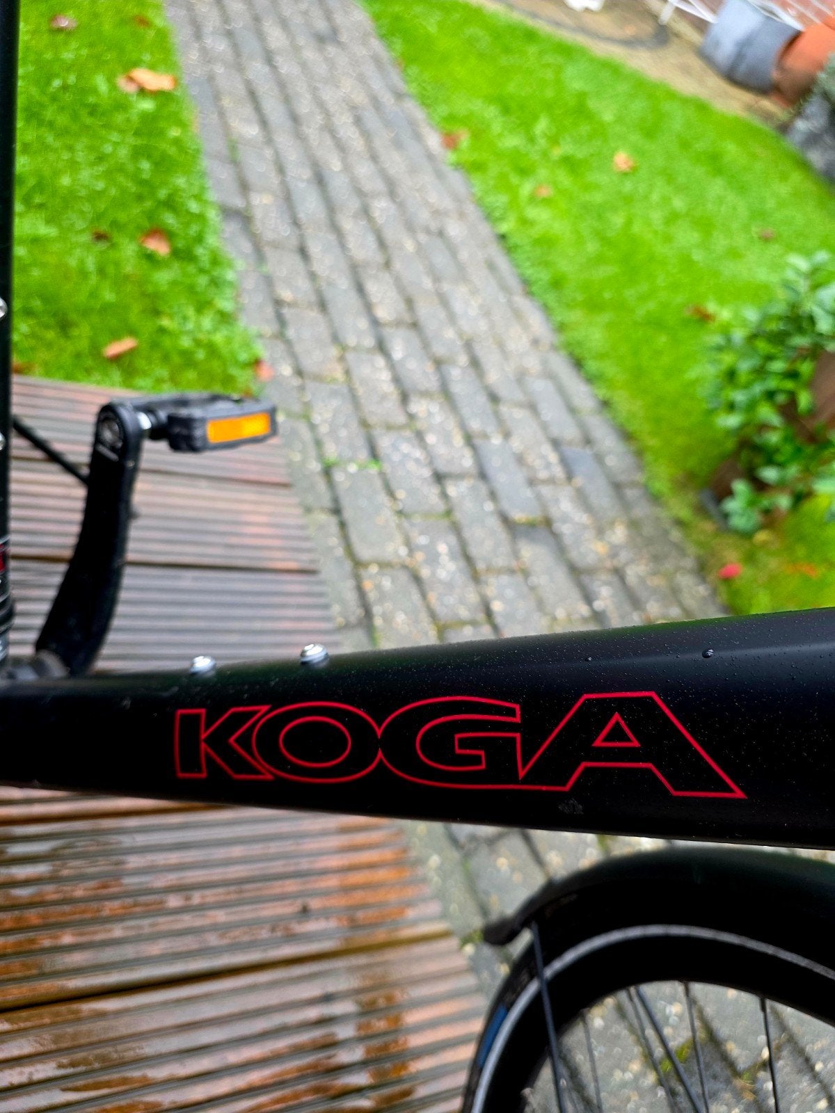 Fijne set Koga heren 57 cm en Batavus dames 61 cm en meer, Zo goed als nieuw, 47 tot 51 cm, 50 km per accu of meer, Ophalen