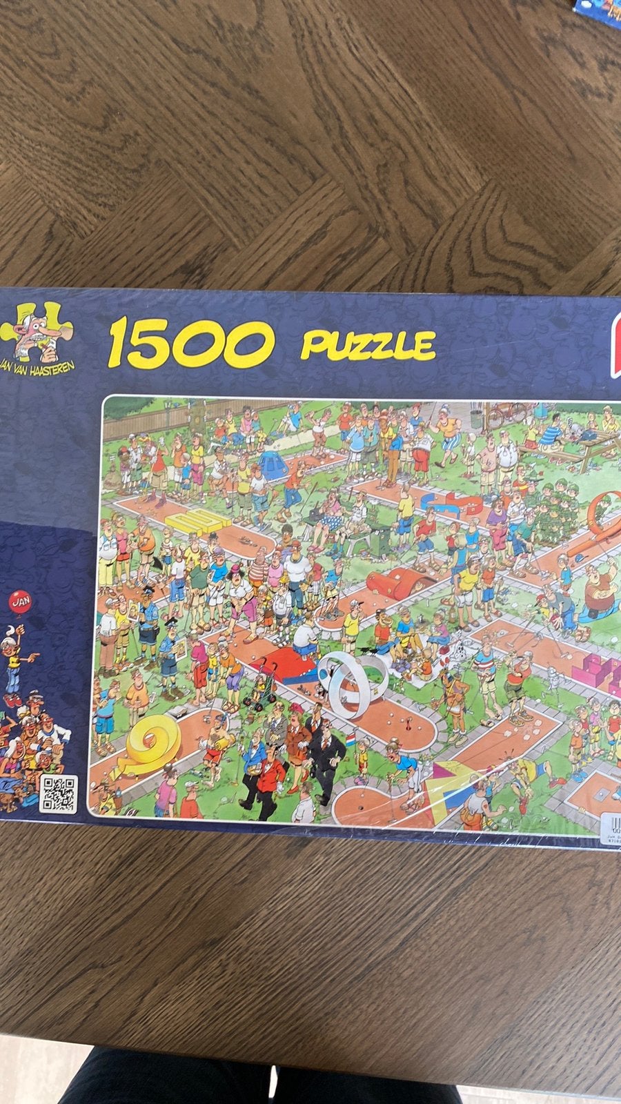 Jan van Haasteren, midgetgolf, 1500 stukjes, Ophalen, 500 t/m 1500 stukjes, Zo goed als nieuw, Legpuzzel