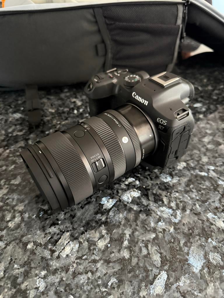 Canon EOS R7 systeemcamera met Sigma 17-40mmlens, Ophalen, Zo goed als nieuw