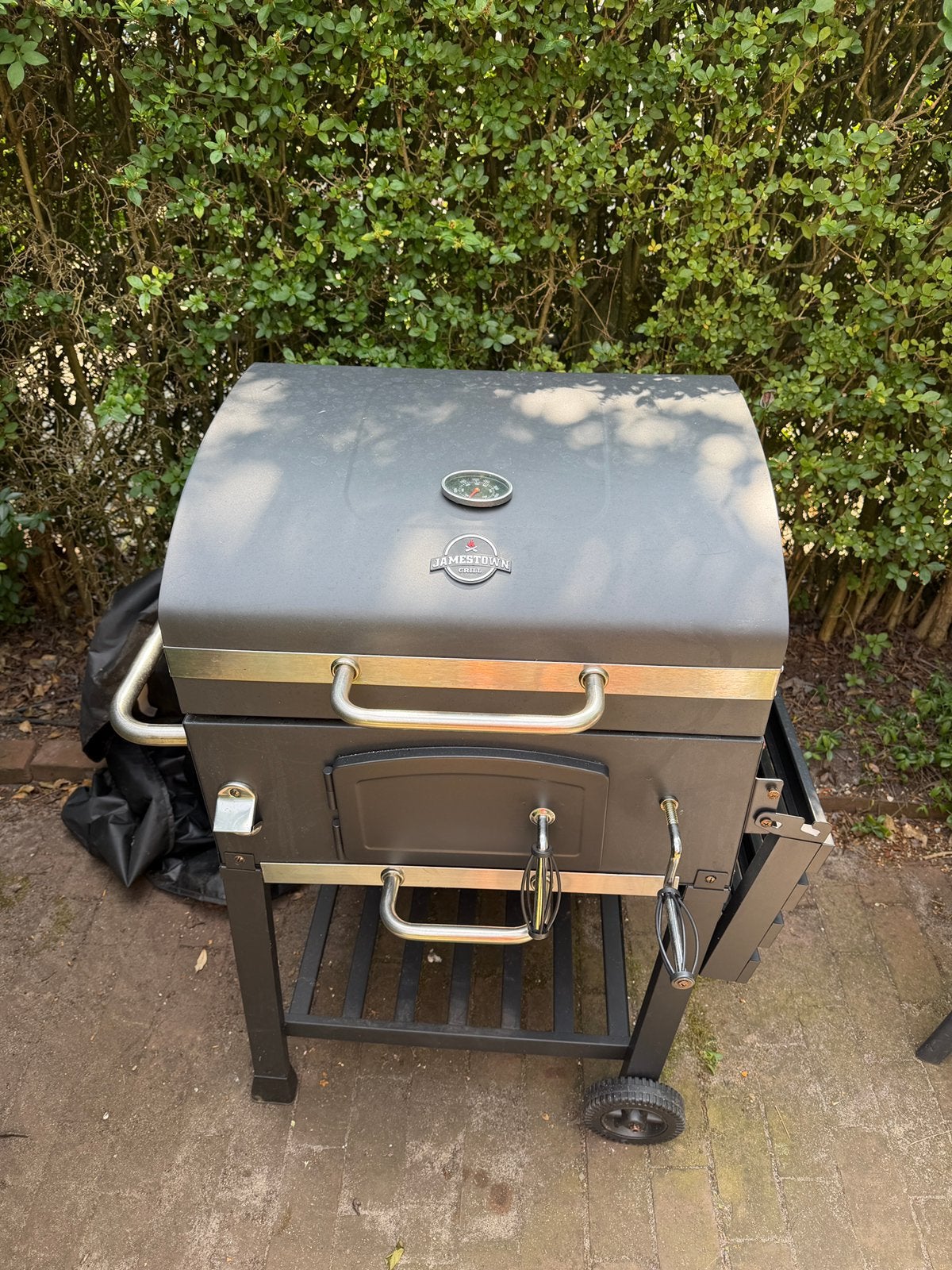 Barbecue, Ophalen, Zo goed als nieuw