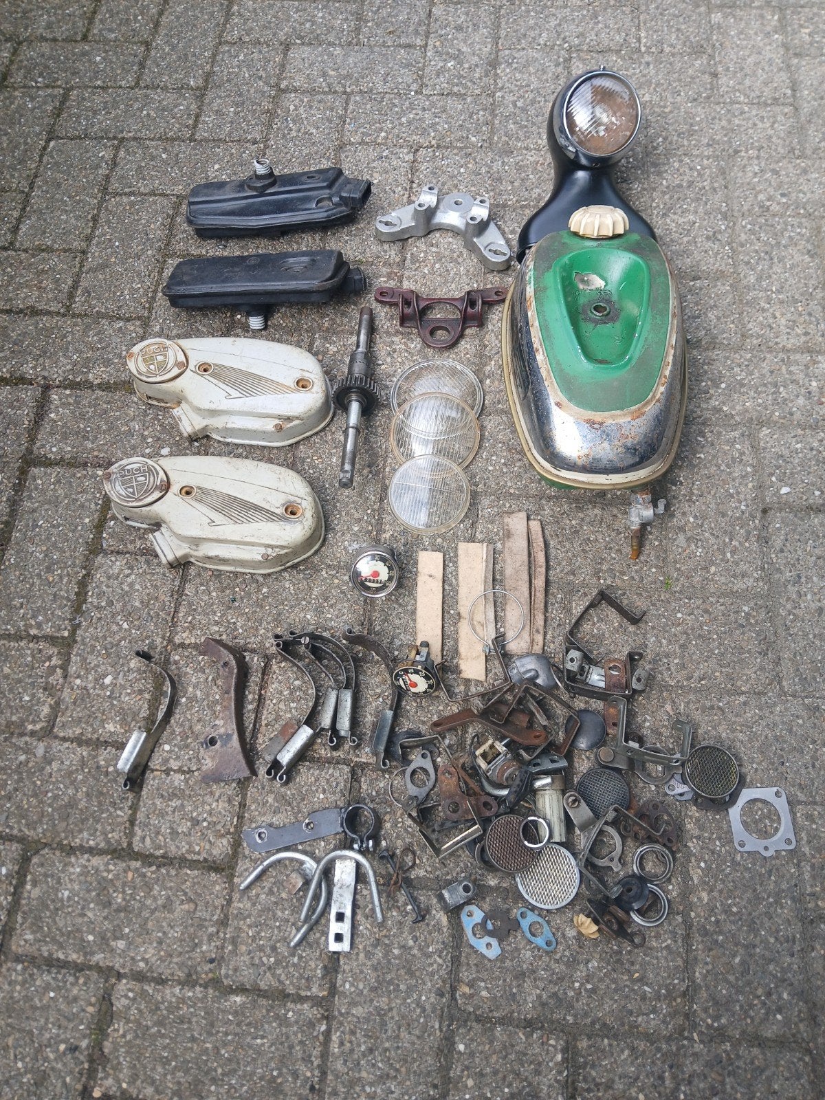 te koop puch onderdelen, Fietsen en Brommers, Brommeronderdelen | Puch, Ophalen of Verzenden, Overige typen