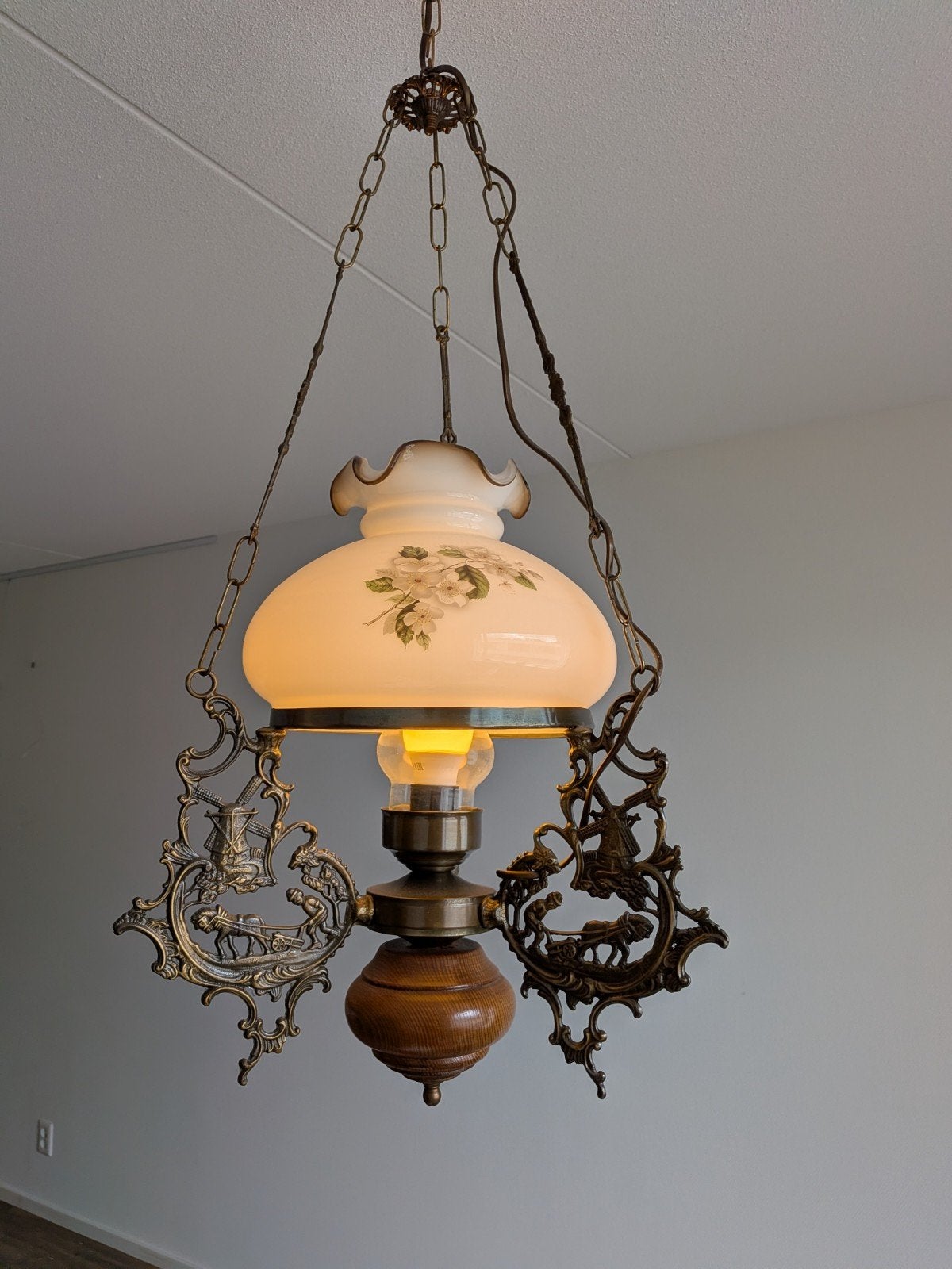 Klassieke Oud-Hollandse Schippertjeslamp (In perfecte staat), Ophalen