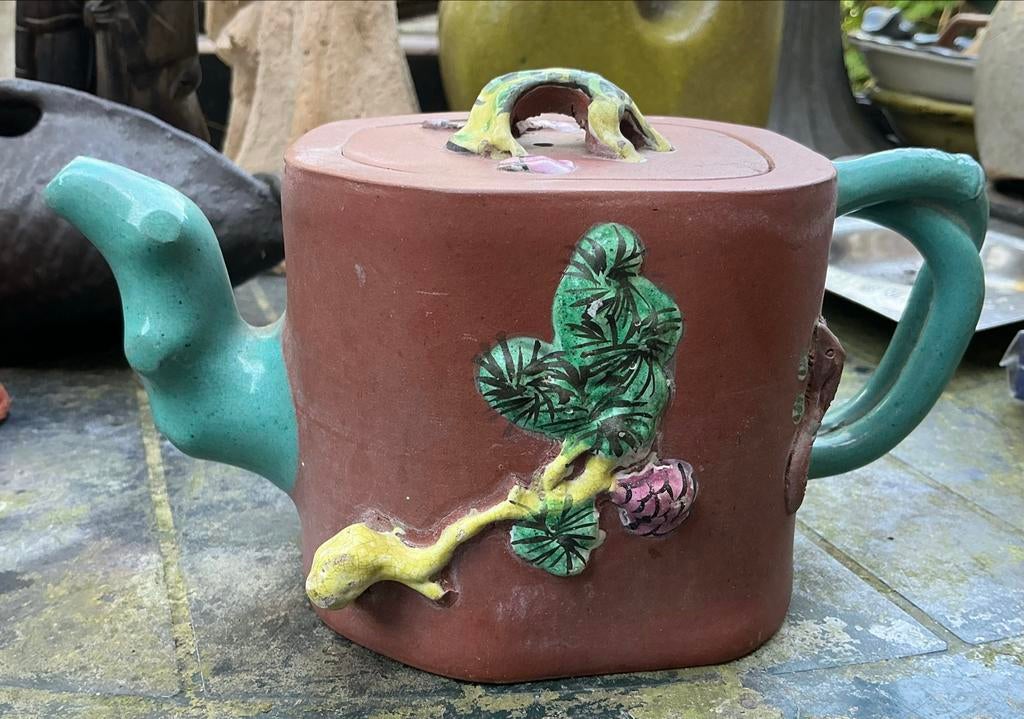 Antieke Yixing theepot met gedetailleerde decoratie, Ophalen of Verzenden
