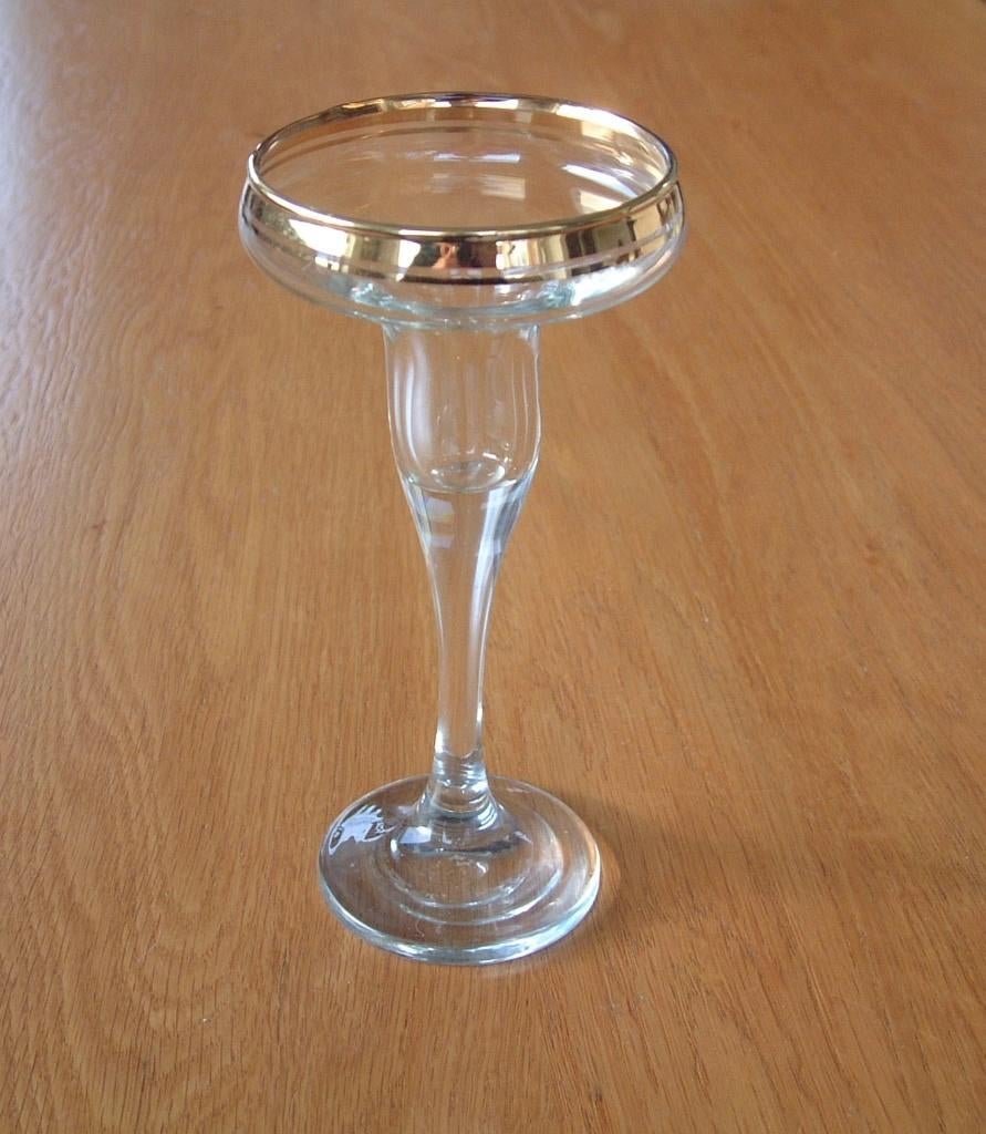 mooi gave glas of kristal kandelaar met goudrandje, Overige materialen, Ophalen of Verzenden, Zo goed als nieuw, Kandelaar