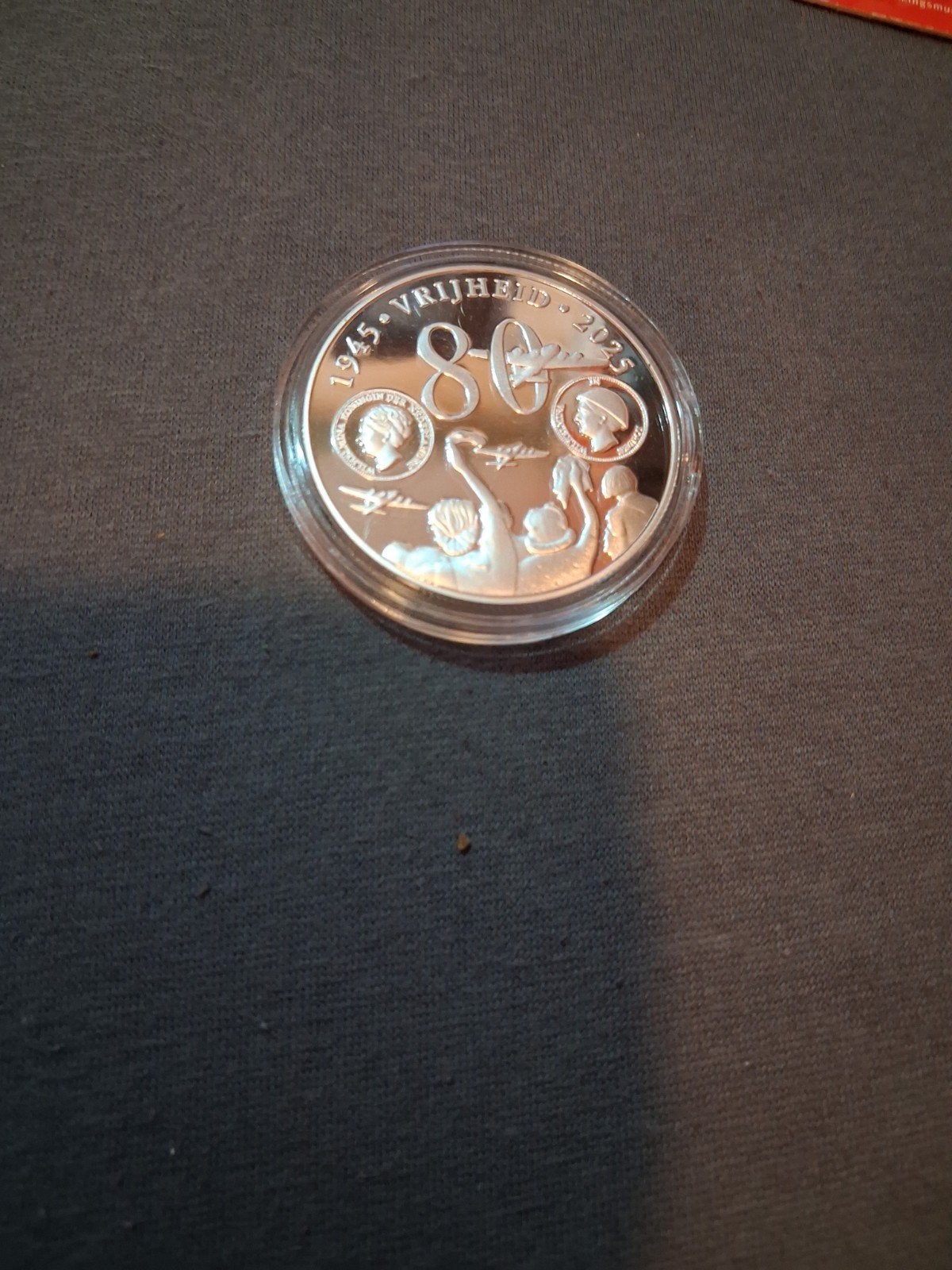 Zilveren Herdenkingsmunt 80 Jaar Vrijheid 1945-2025, Ophalen, Koningin Beatrix, Zilver, Overige waardes